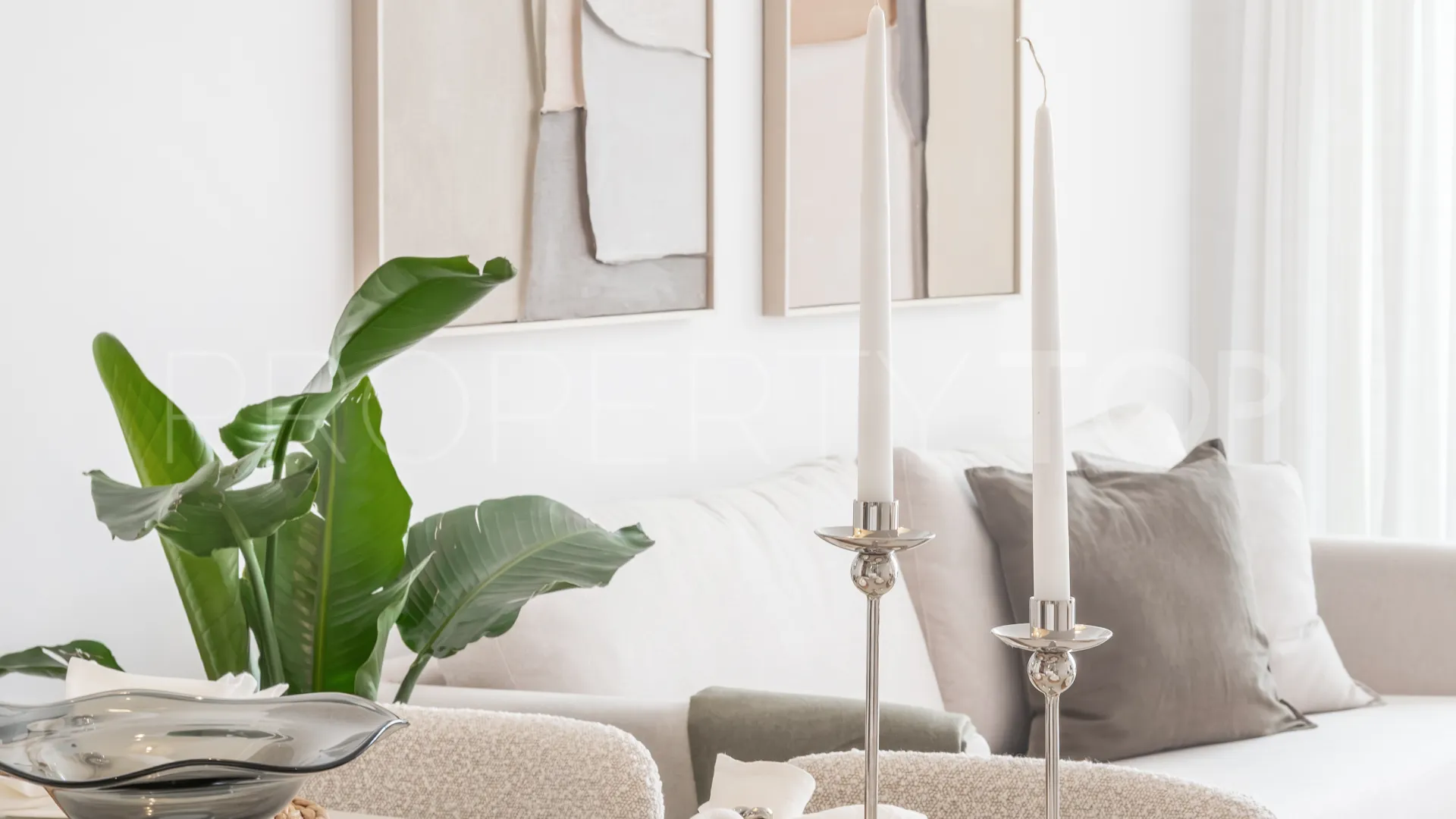 Comprar apartamento de 3 dormitorios en Palacetes Los Belvederes
