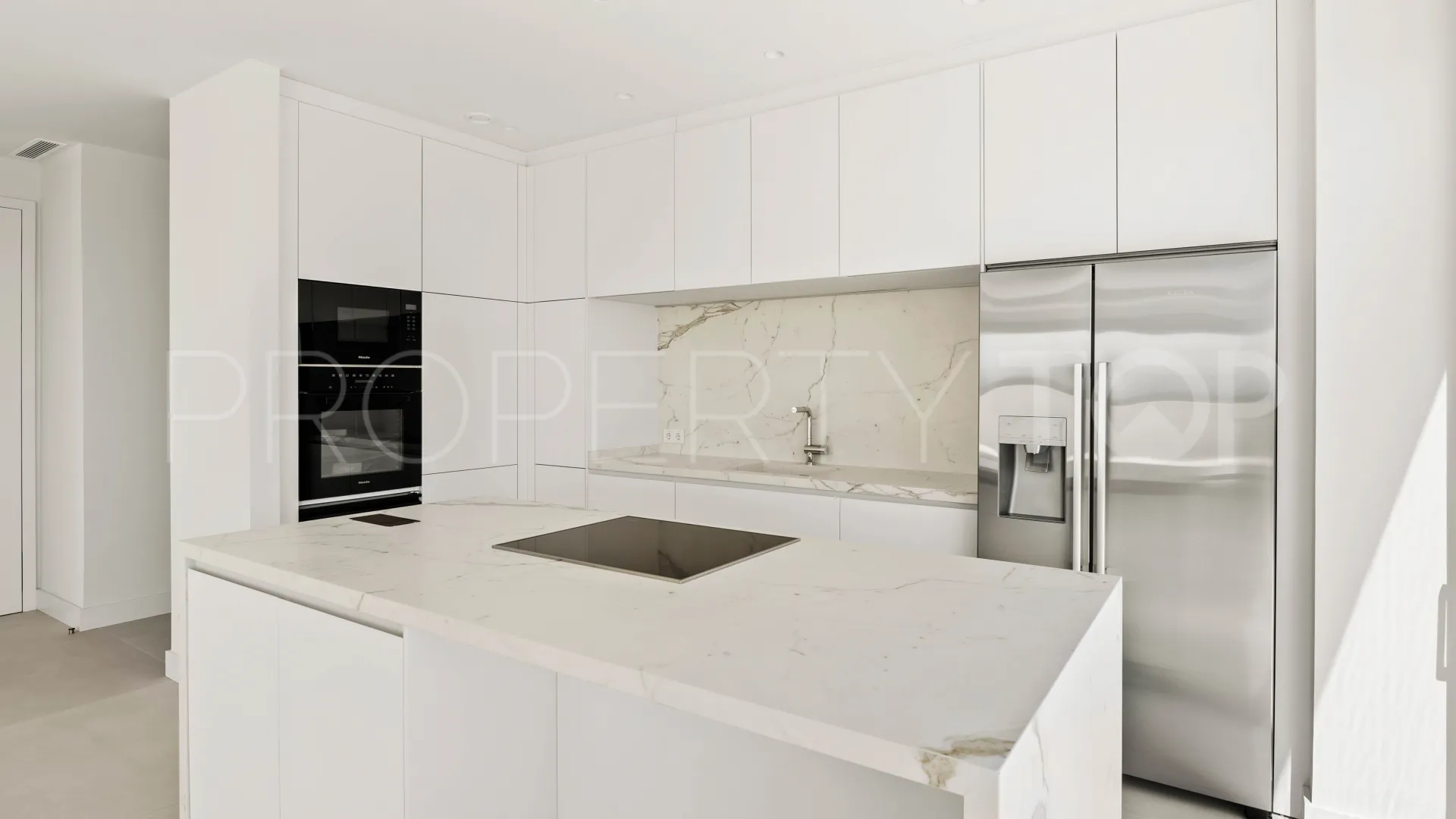 3 bedrooms duplex penthouse in Benalús for sale