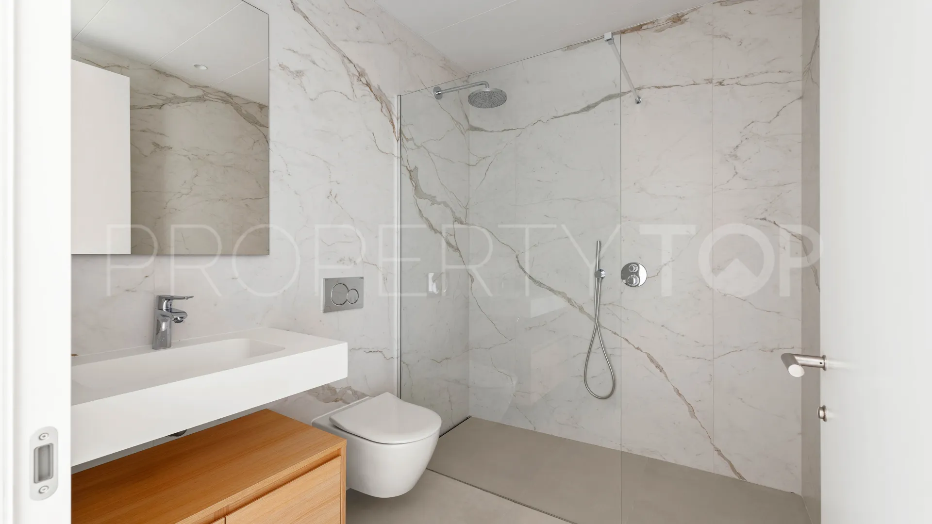 3 bedrooms duplex penthouse in Benalús for sale