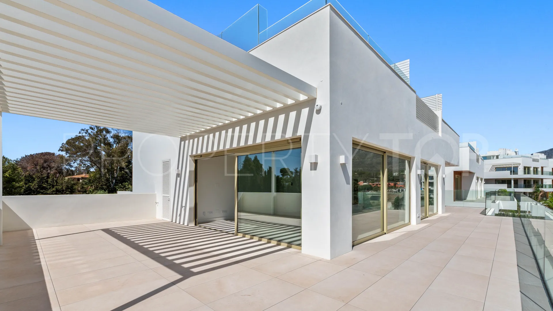 3 bedrooms duplex penthouse in Benalús for sale