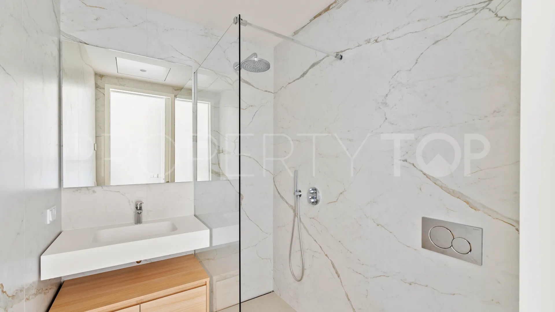 3 bedrooms duplex penthouse in Benalús for sale