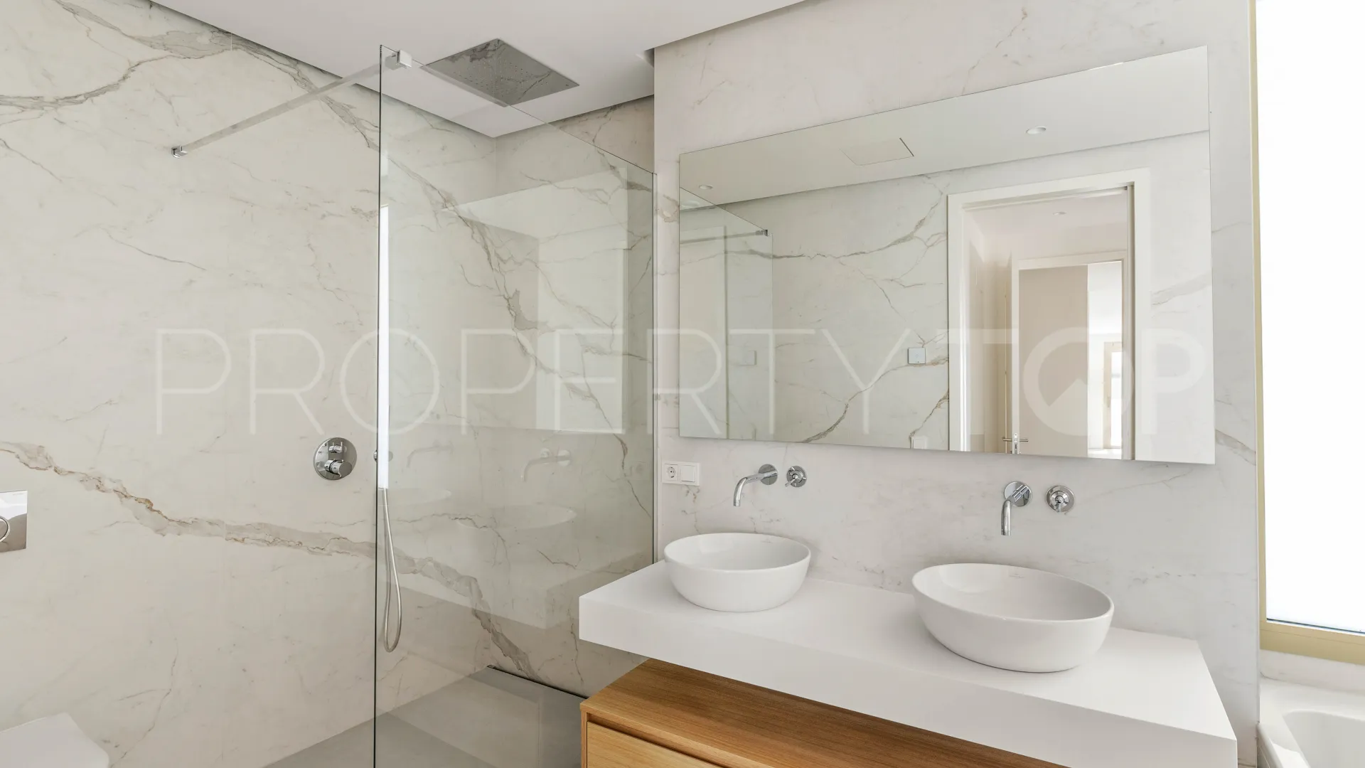 3 bedrooms duplex penthouse in Benalús for sale