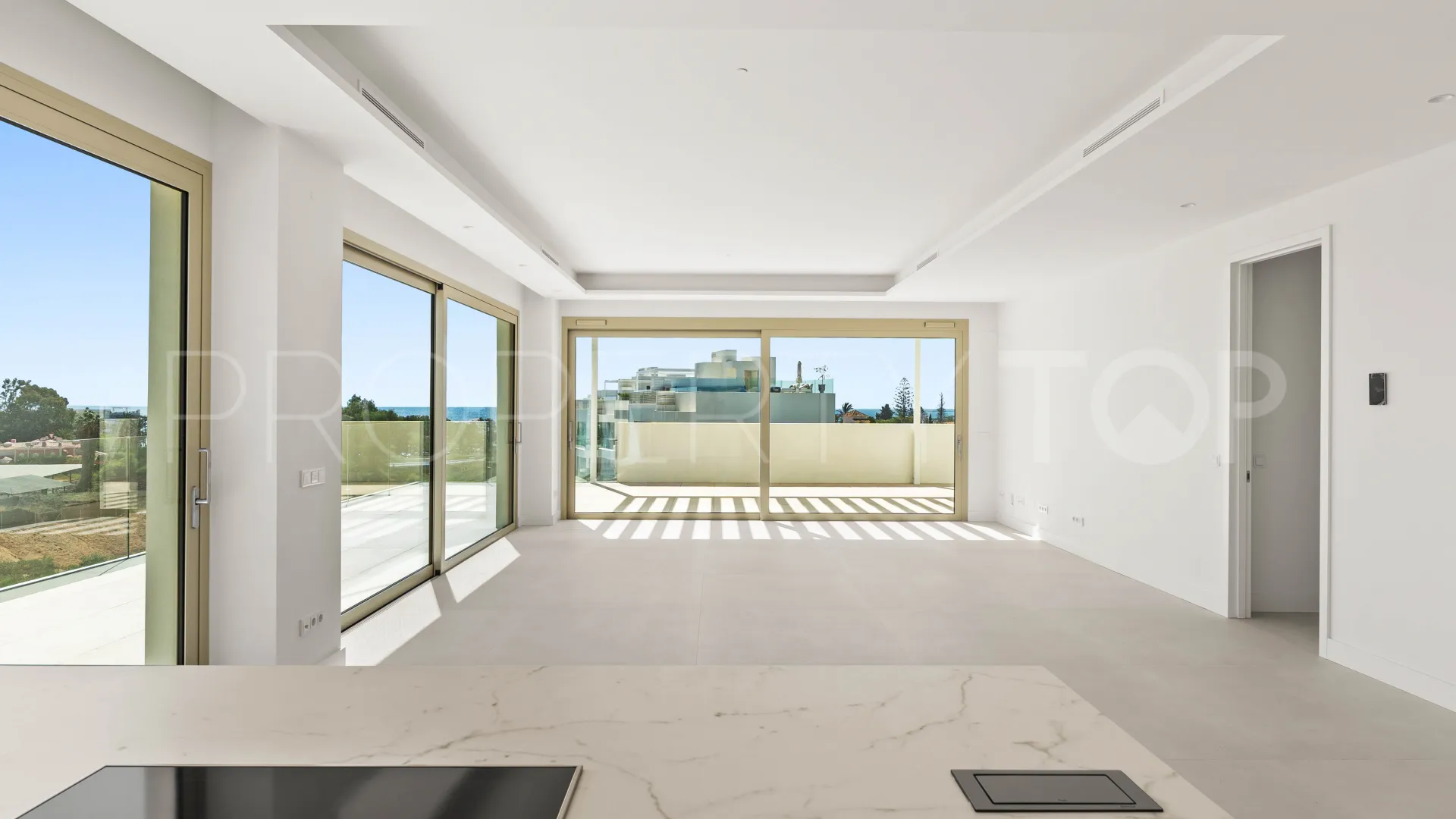 3 bedrooms duplex penthouse in Benalús for sale
