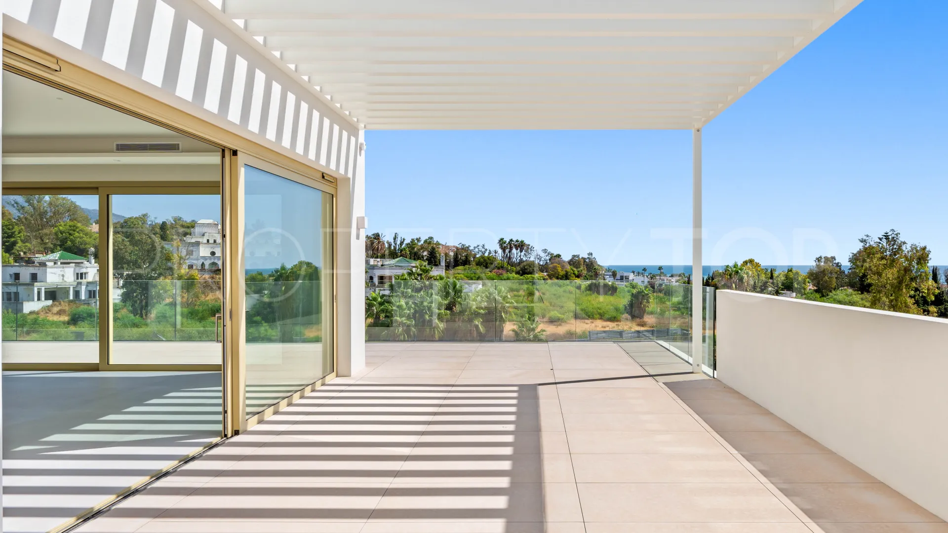 3 bedrooms duplex penthouse in Benalús for sale