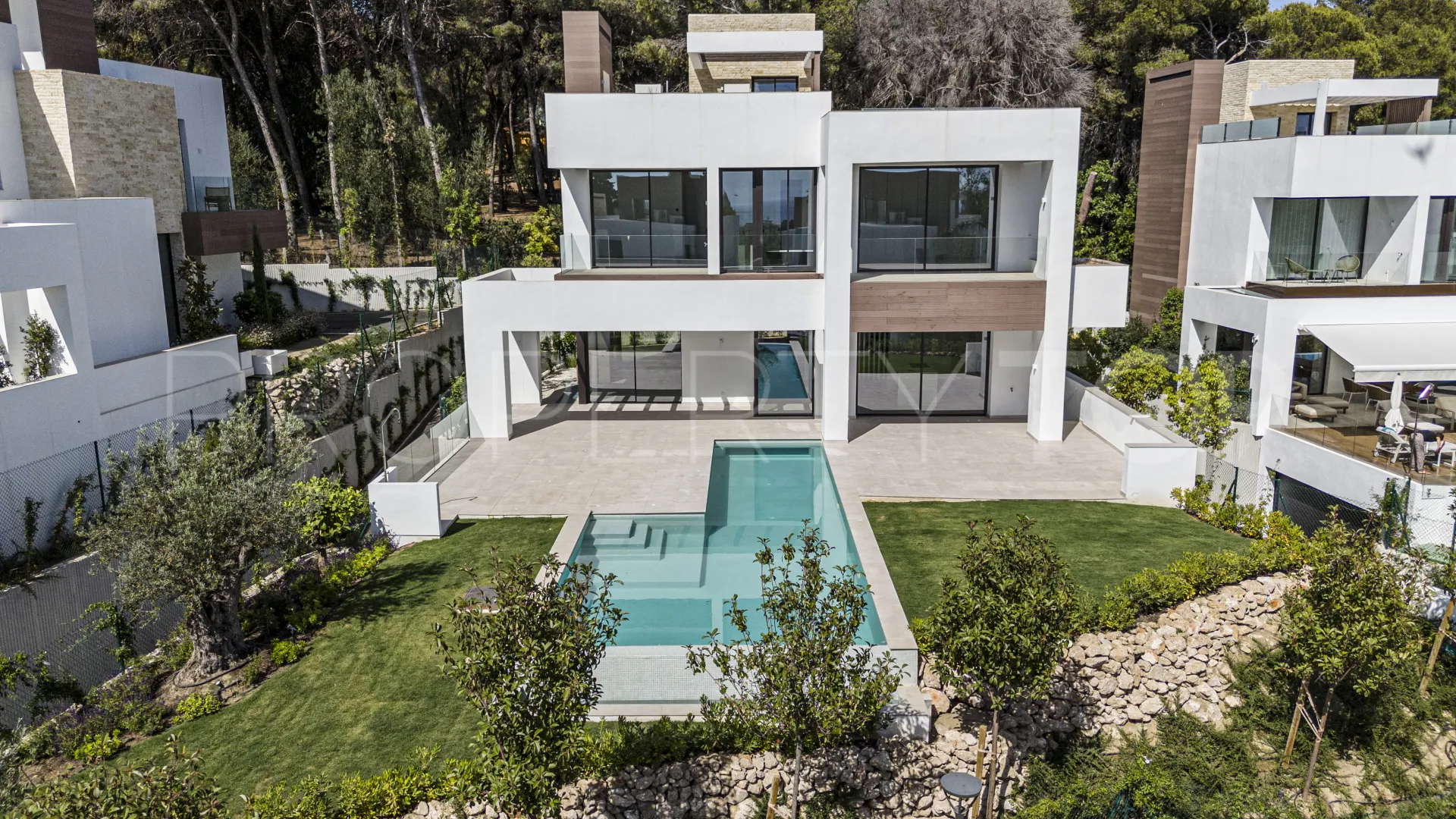 Marbella Ciudad, villa con 4 dormitorios en venta