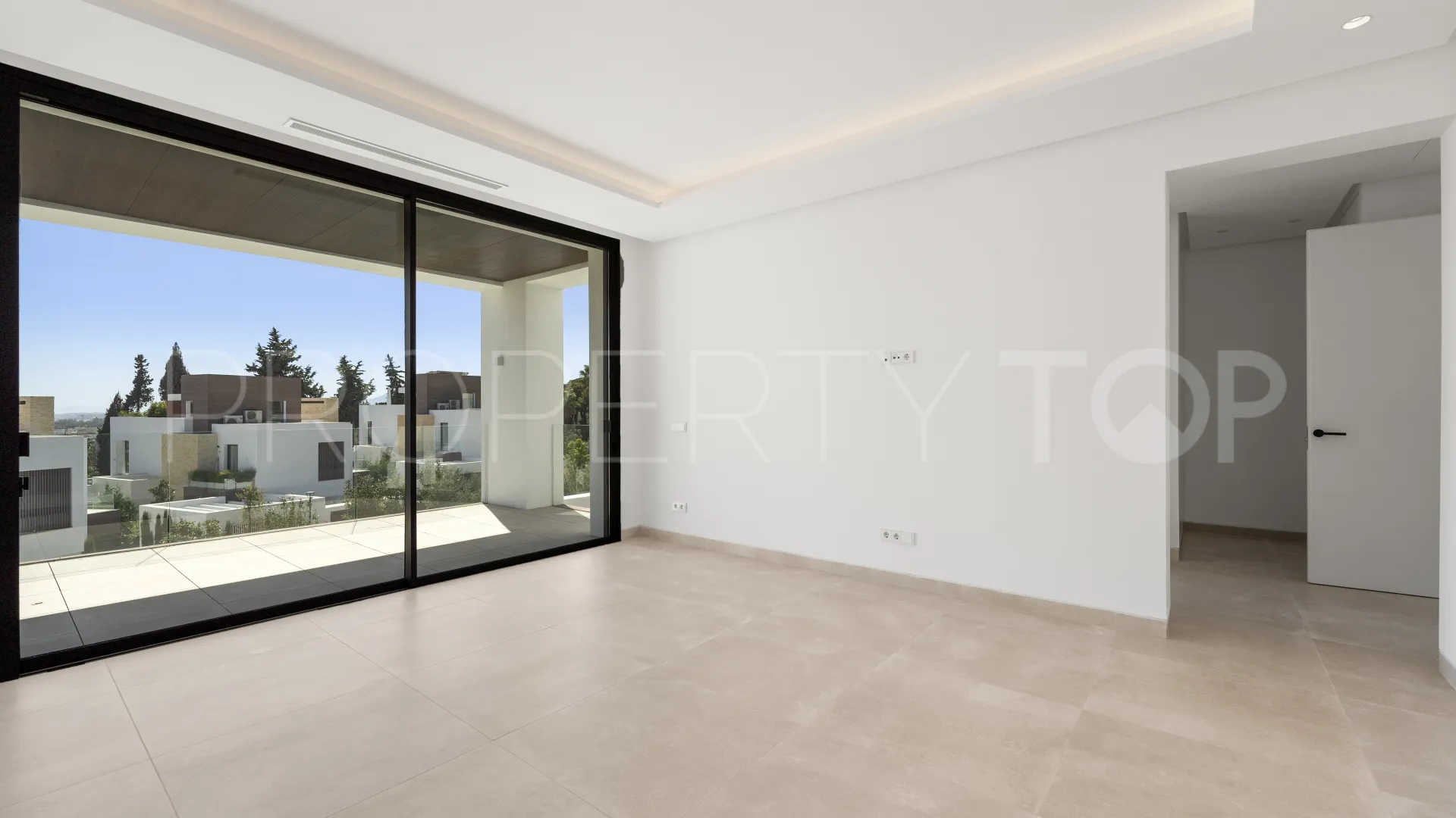 Marbella Ciudad, villa con 4 dormitorios en venta