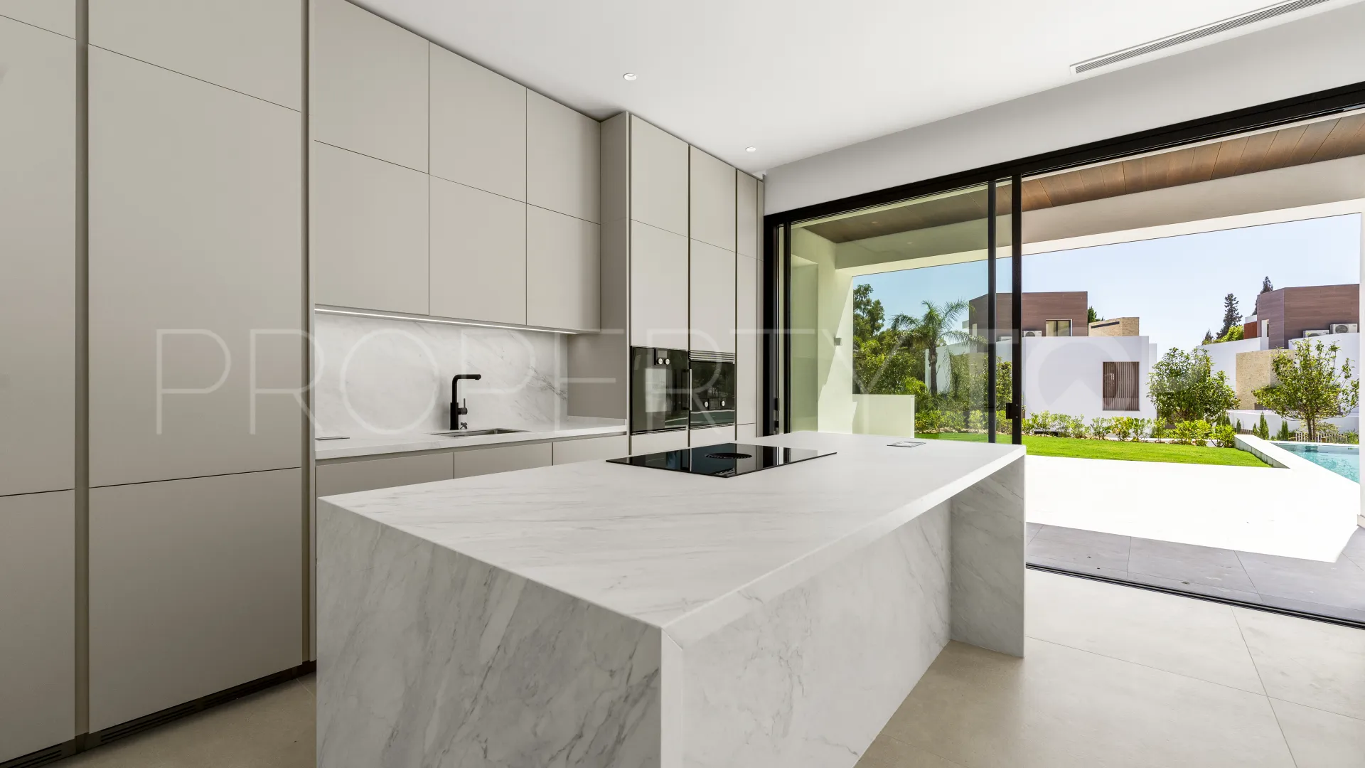 Marbella Ciudad, villa con 4 dormitorios en venta