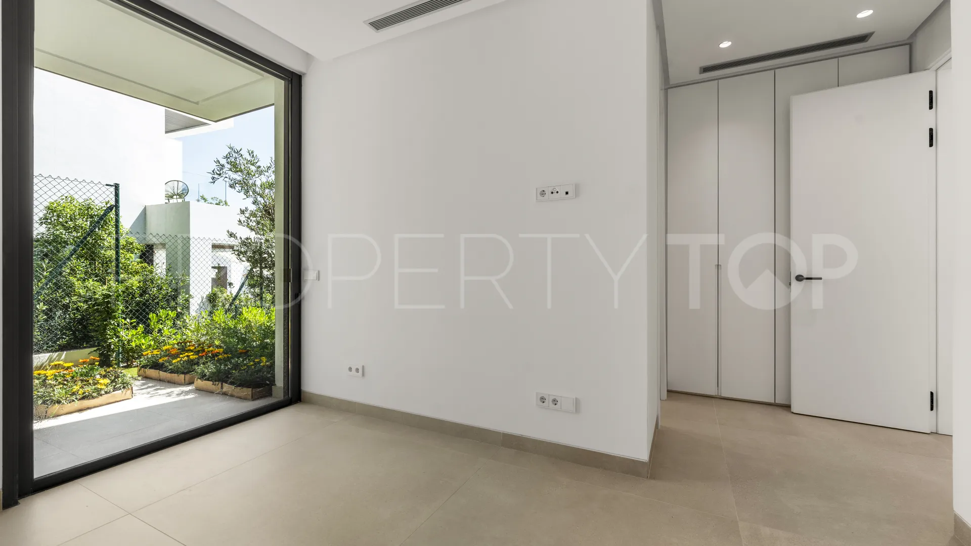 Marbella Ciudad, villa con 4 dormitorios en venta