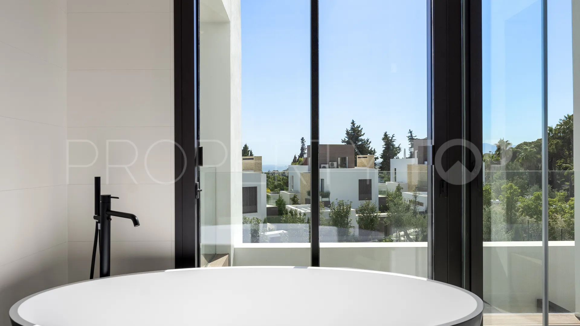 Marbella Ciudad, villa con 4 dormitorios en venta