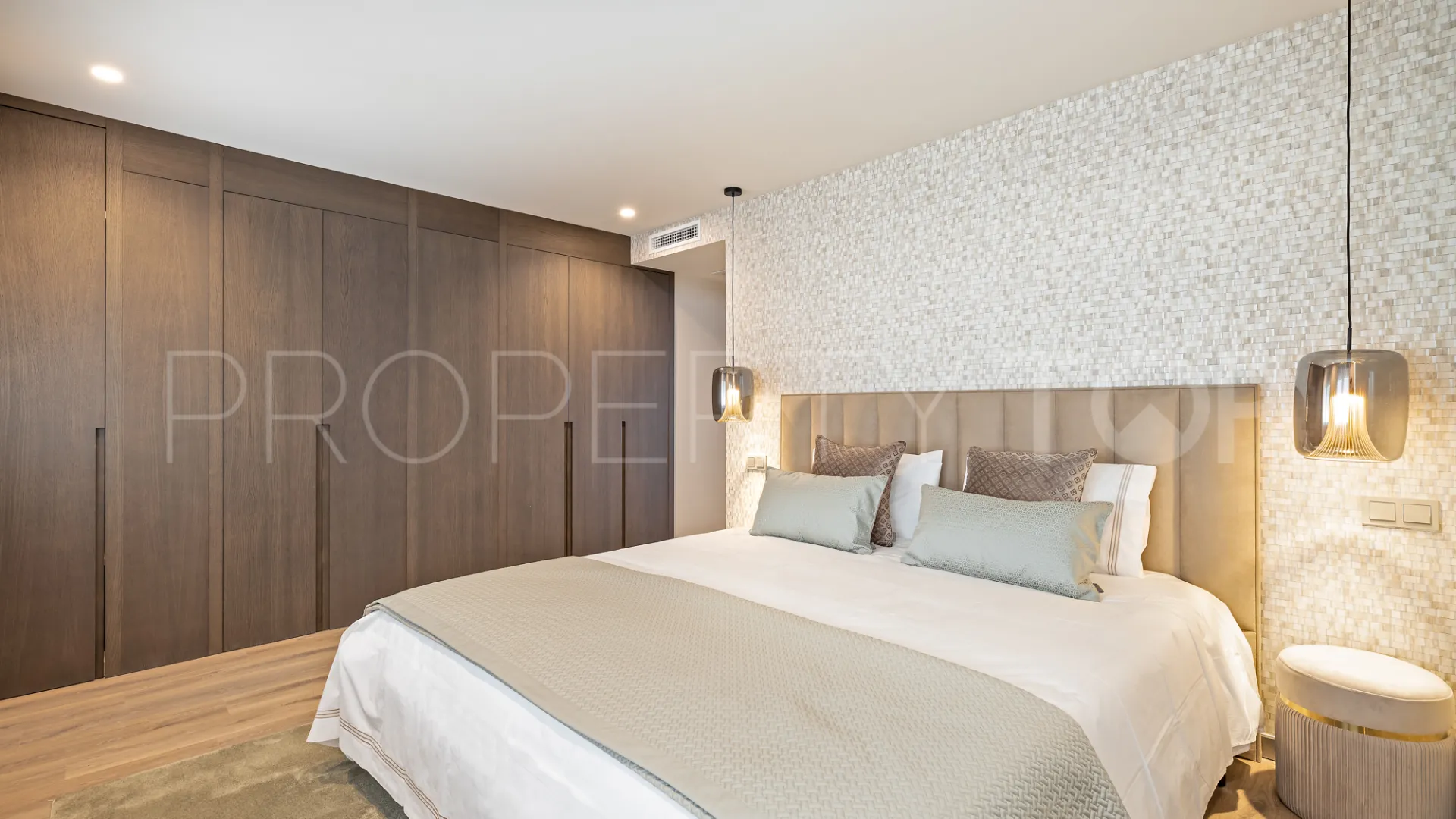 Se vende apartamento en Marbella - Puerto Banus