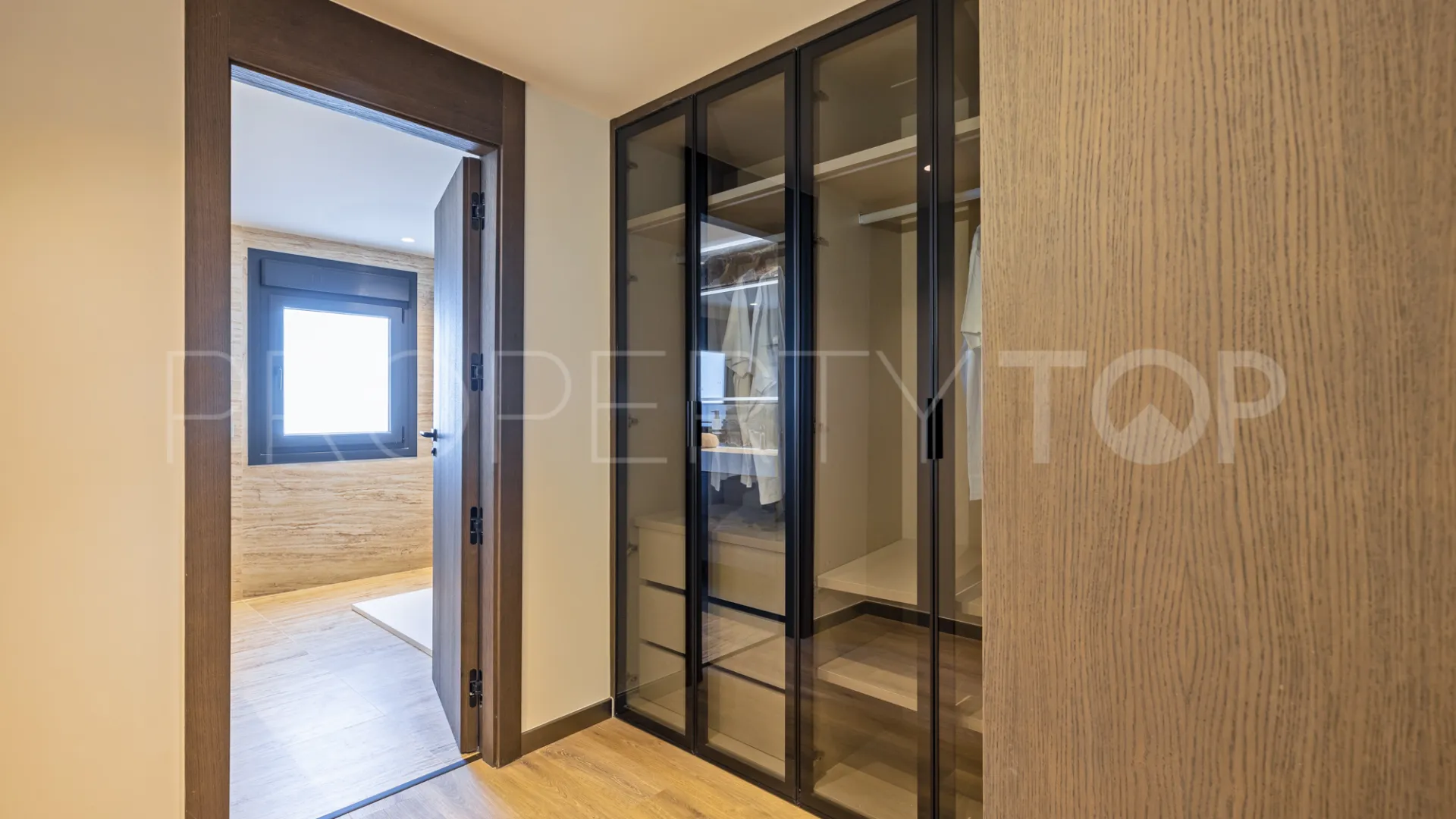 Se vende apartamento en Marbella - Puerto Banus