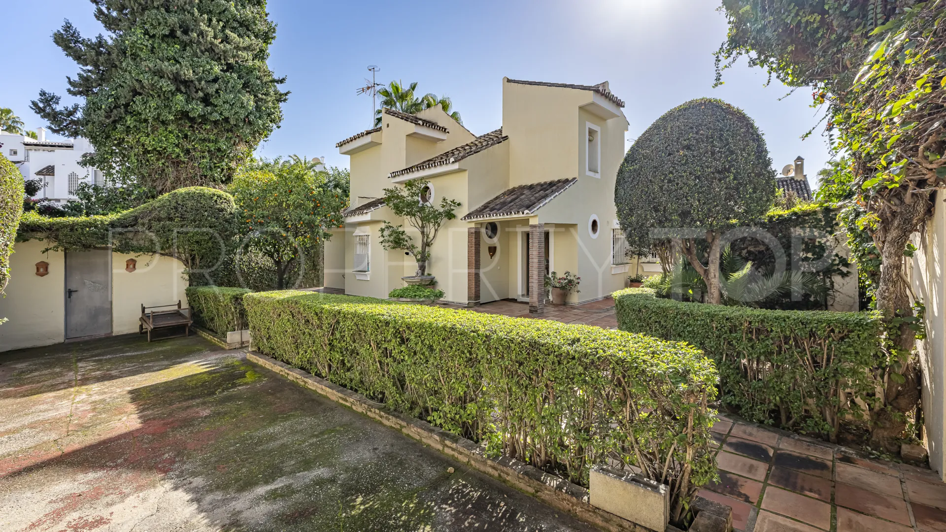 Se vende villa con 3 dormitorios en Casablanca