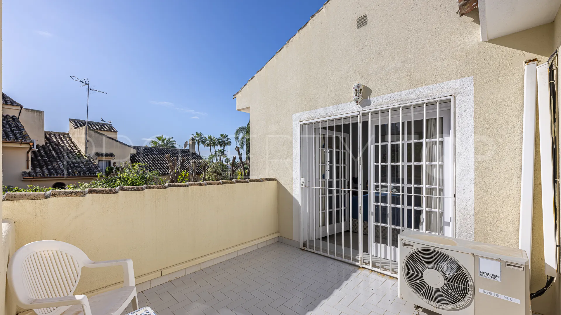 Se vende villa con 3 dormitorios en Casablanca