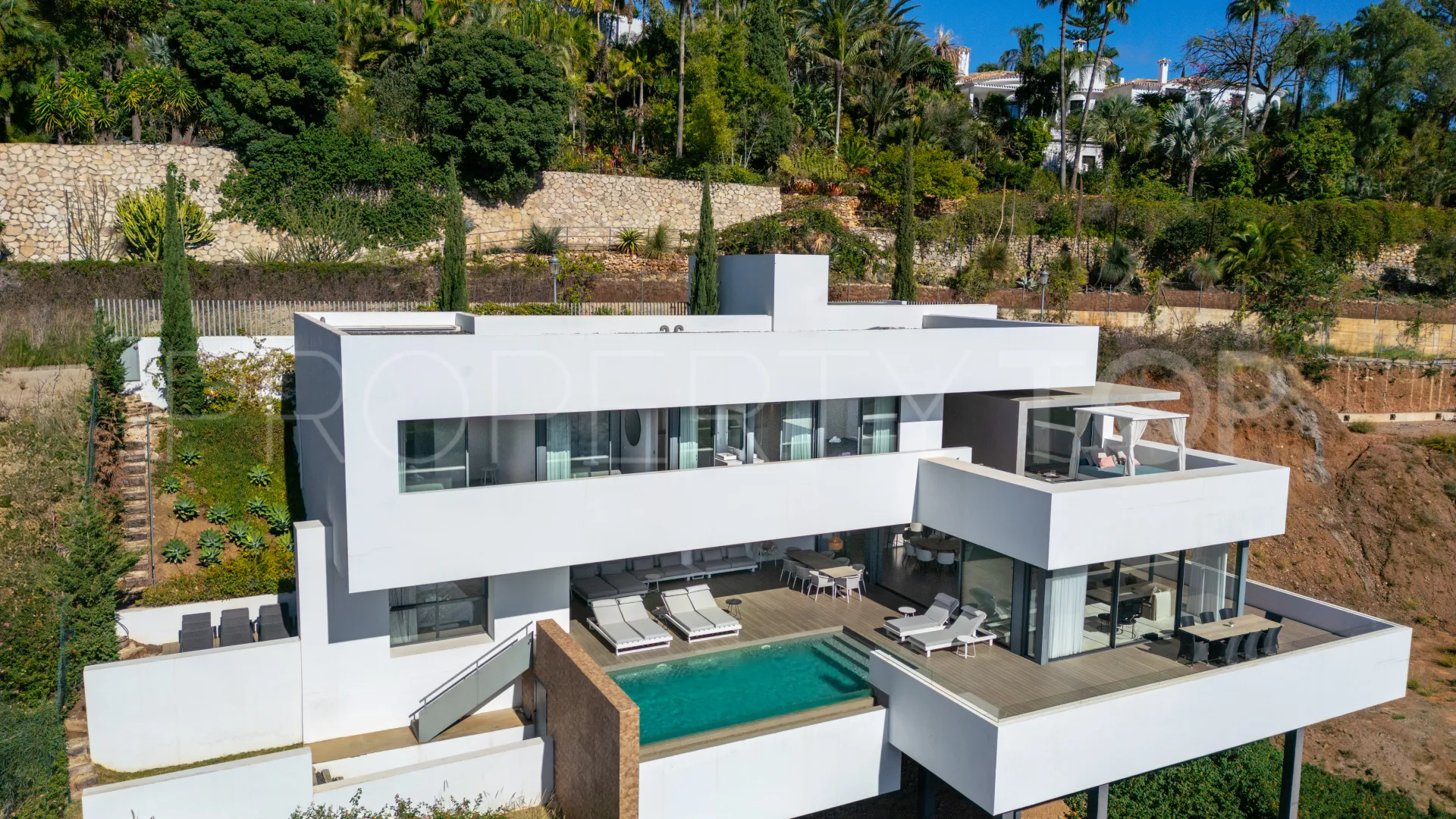 Villa for sale in El Herrojo