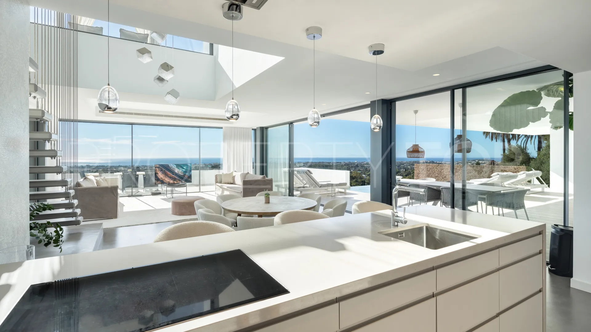 Villa for sale in El Herrojo