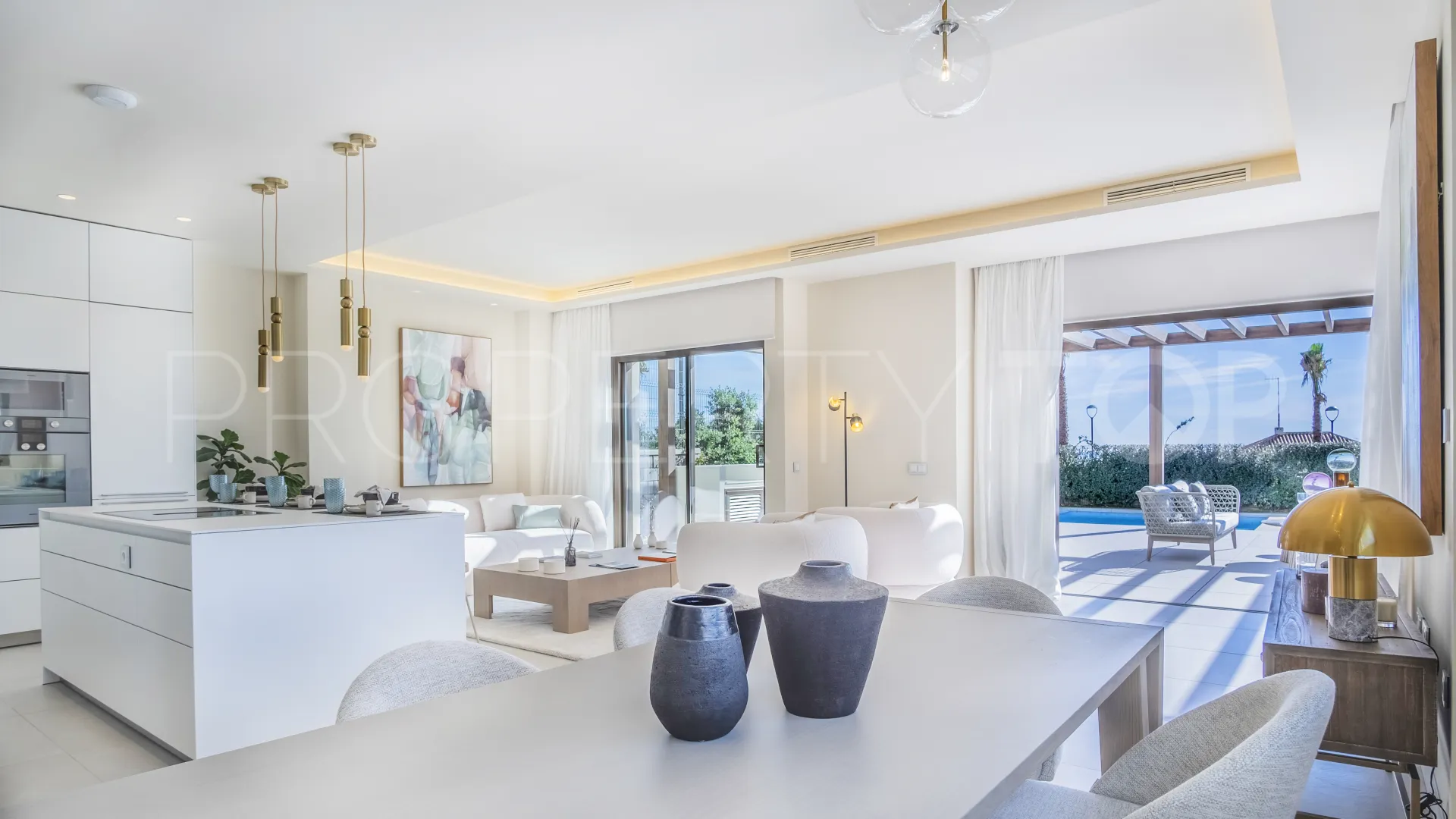 Se vende villa en Velaya