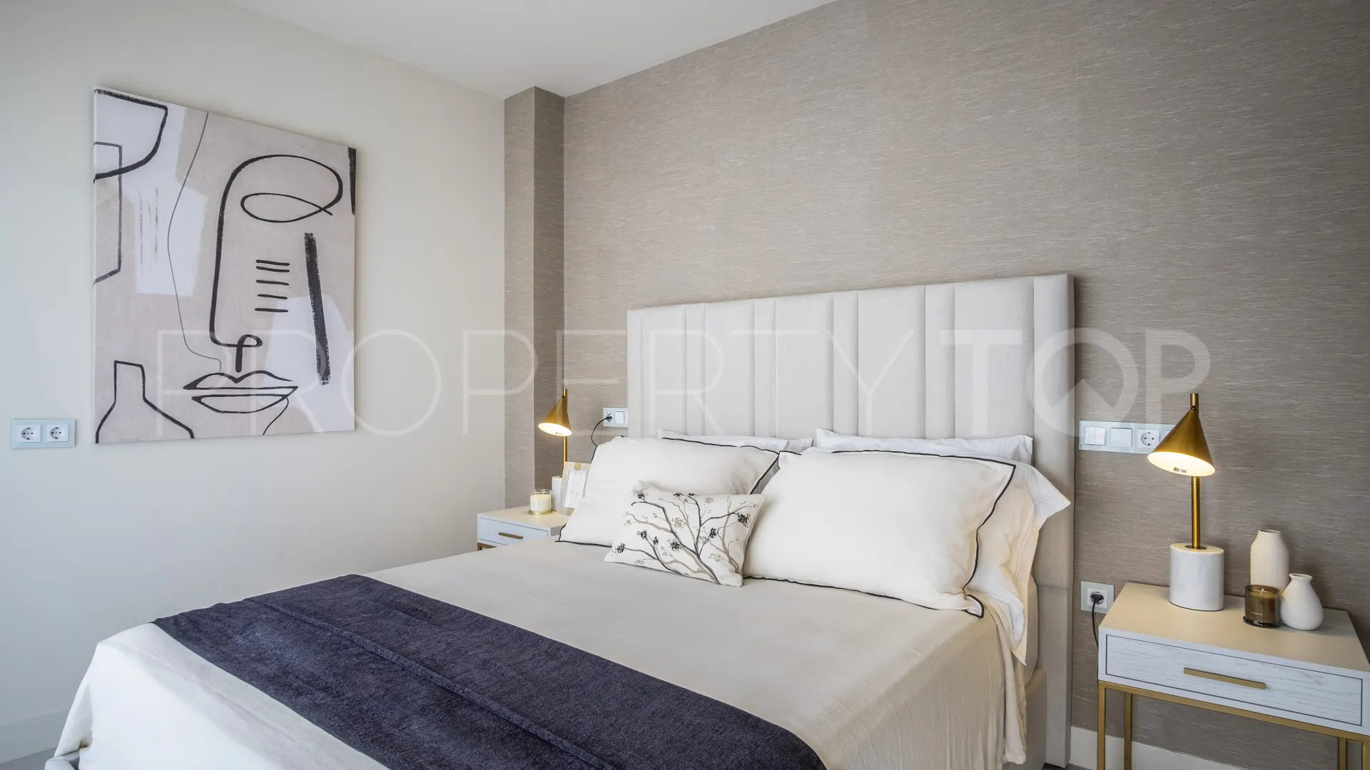 Se vende villa en Velaya