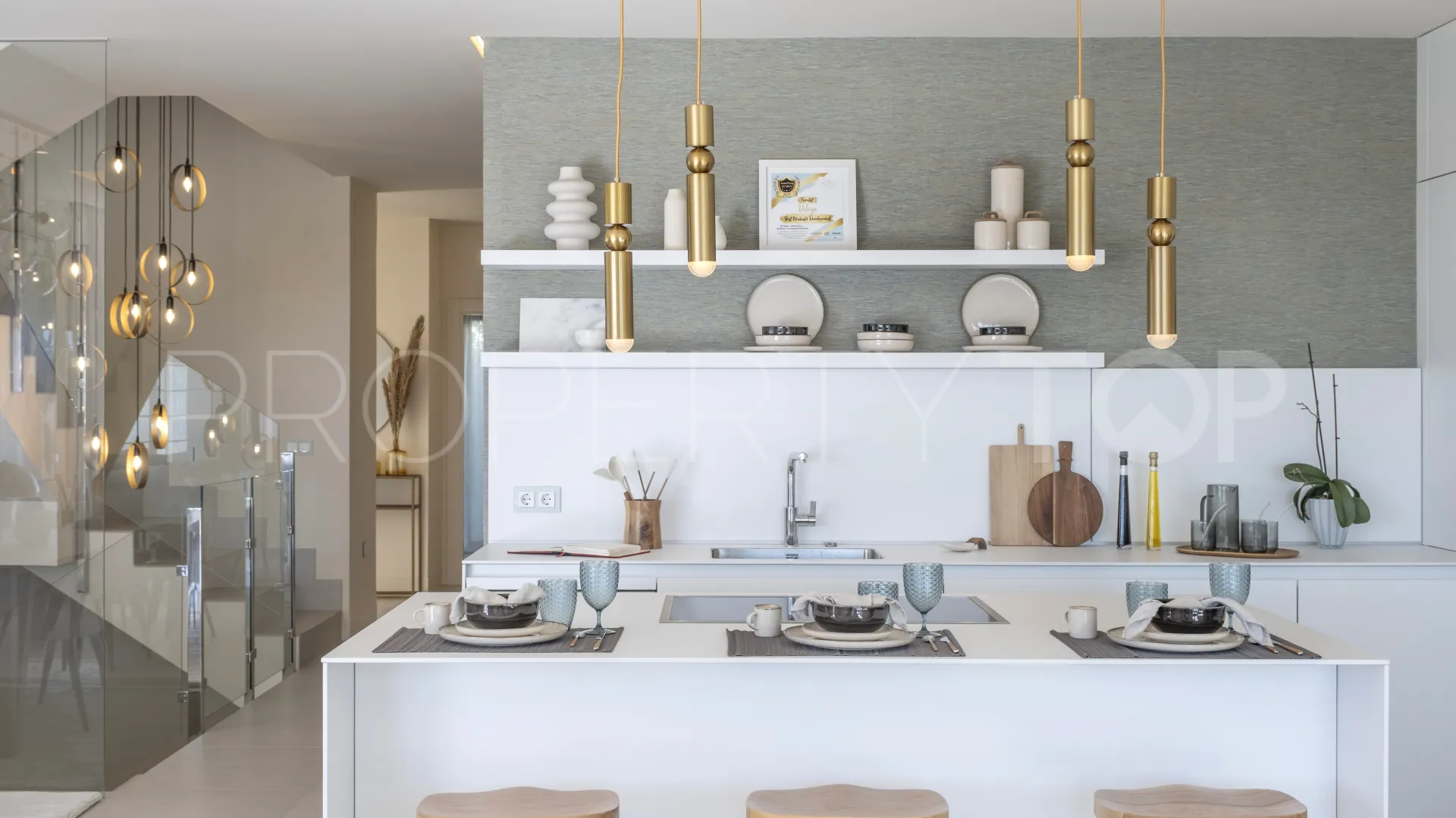 Se vende villa en Velaya