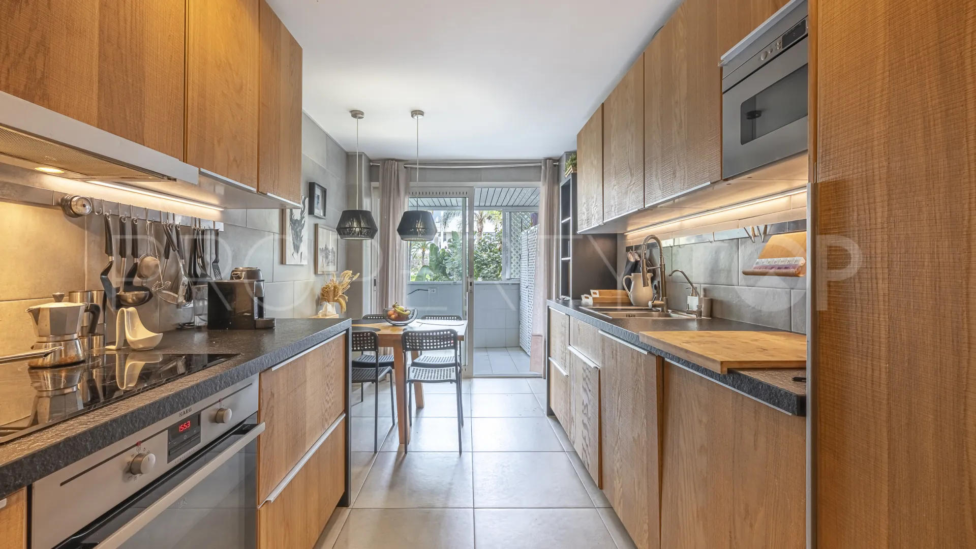 Apartamento en venta de 3 dormitorios en Marbella Golden Mile