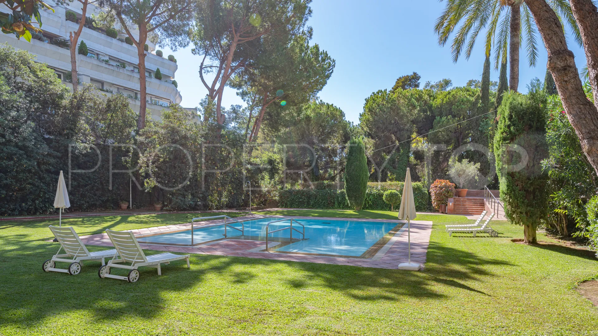Apartamento en venta de 3 dormitorios en Marbella Golden Mile