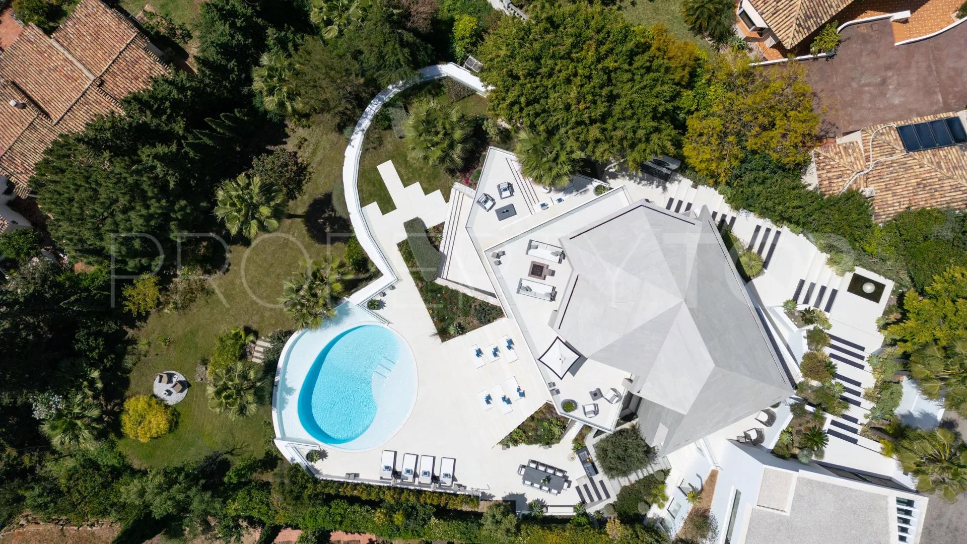 El Herrojo villa for sale