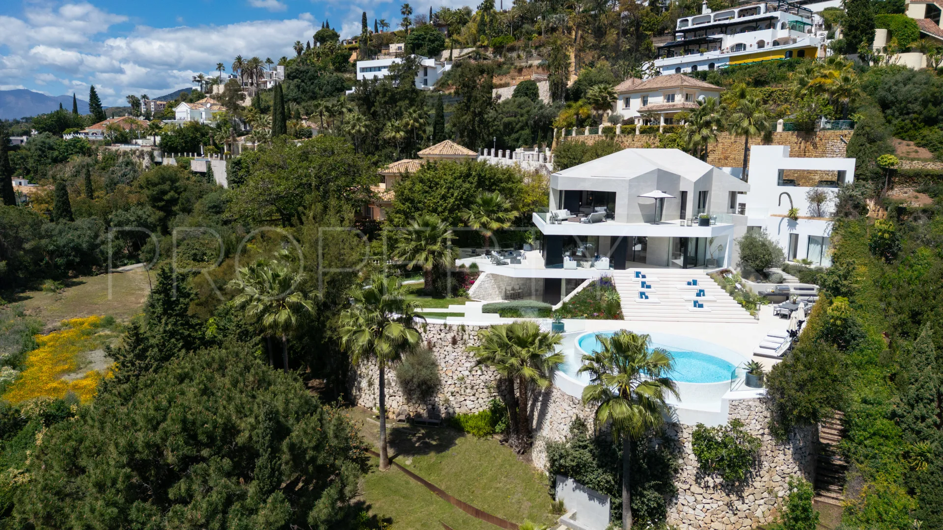 El Herrojo villa for sale