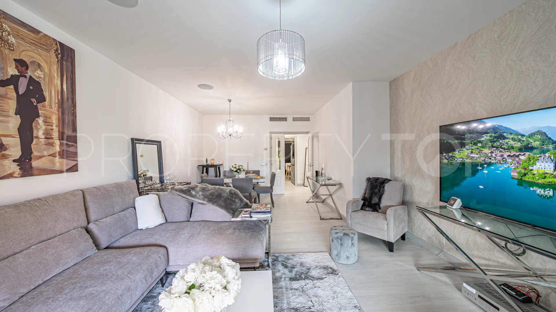 Ground floor apartment for sale in Benatalaya with 2 bedrooms