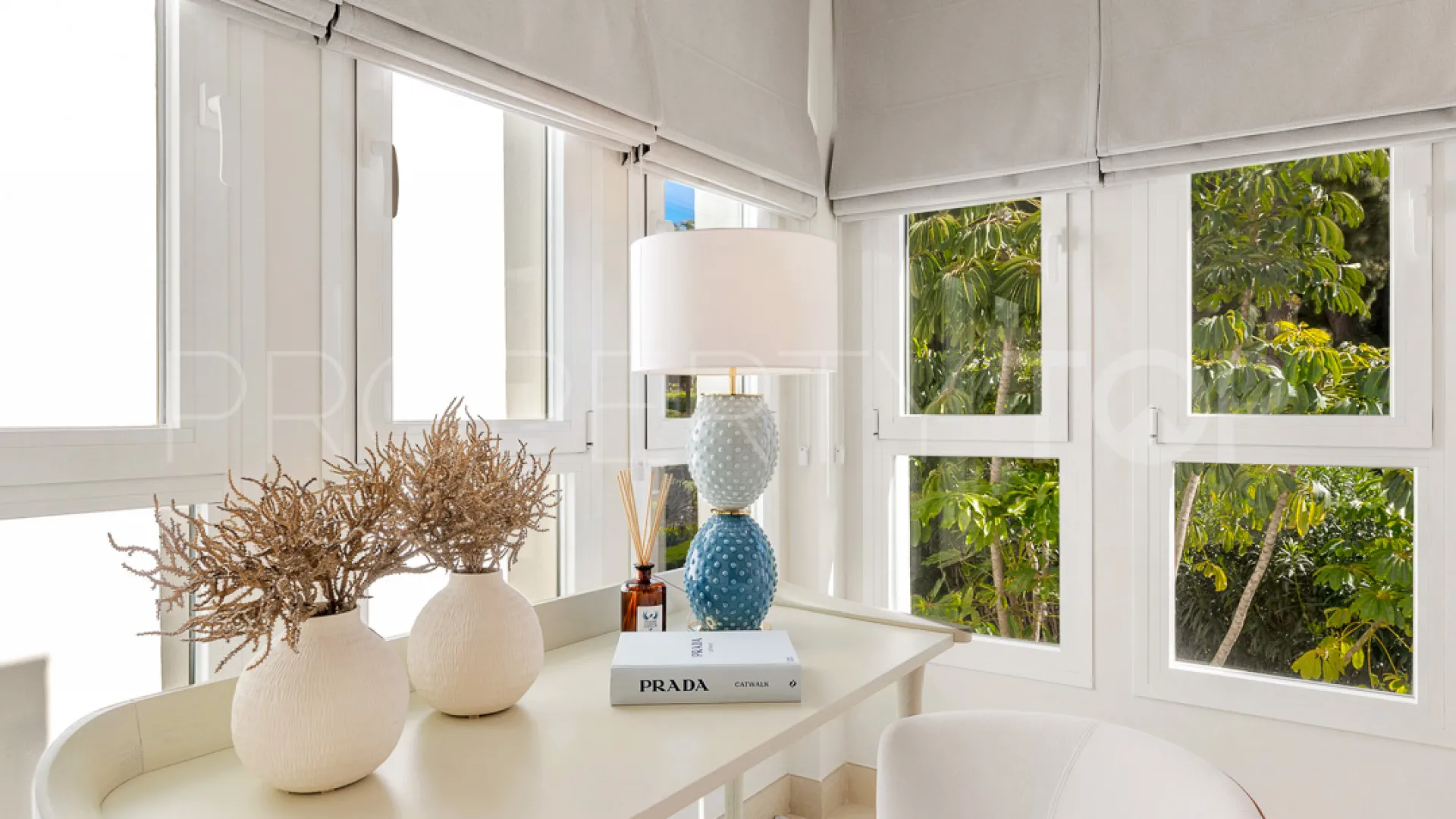 3 bedrooms apartment in Los Monteros Palm Beach for sale