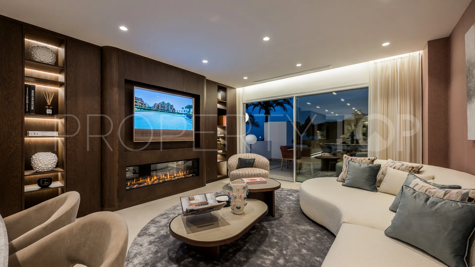3 bedrooms apartment in Los Monteros Palm Beach for sale