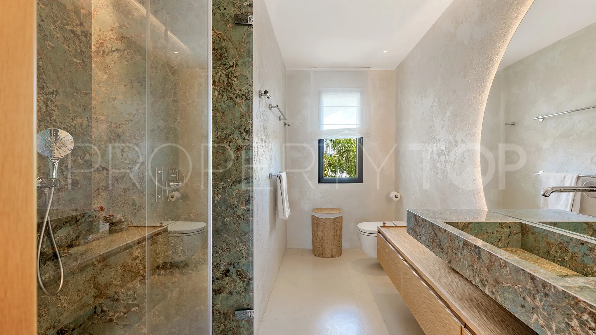 6 bedrooms villa in San Pedro de Alcantara for sale