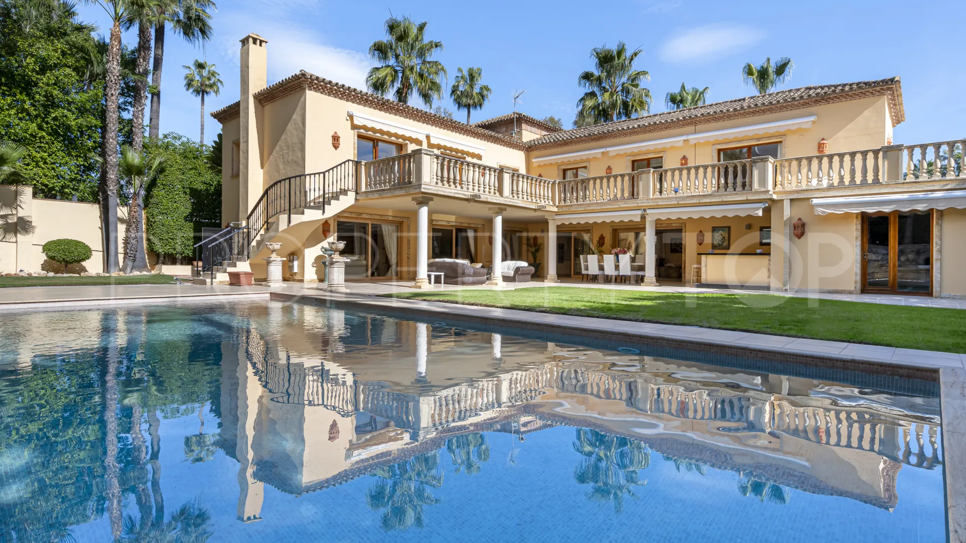 For sale Las Brisas 5 bedrooms villa