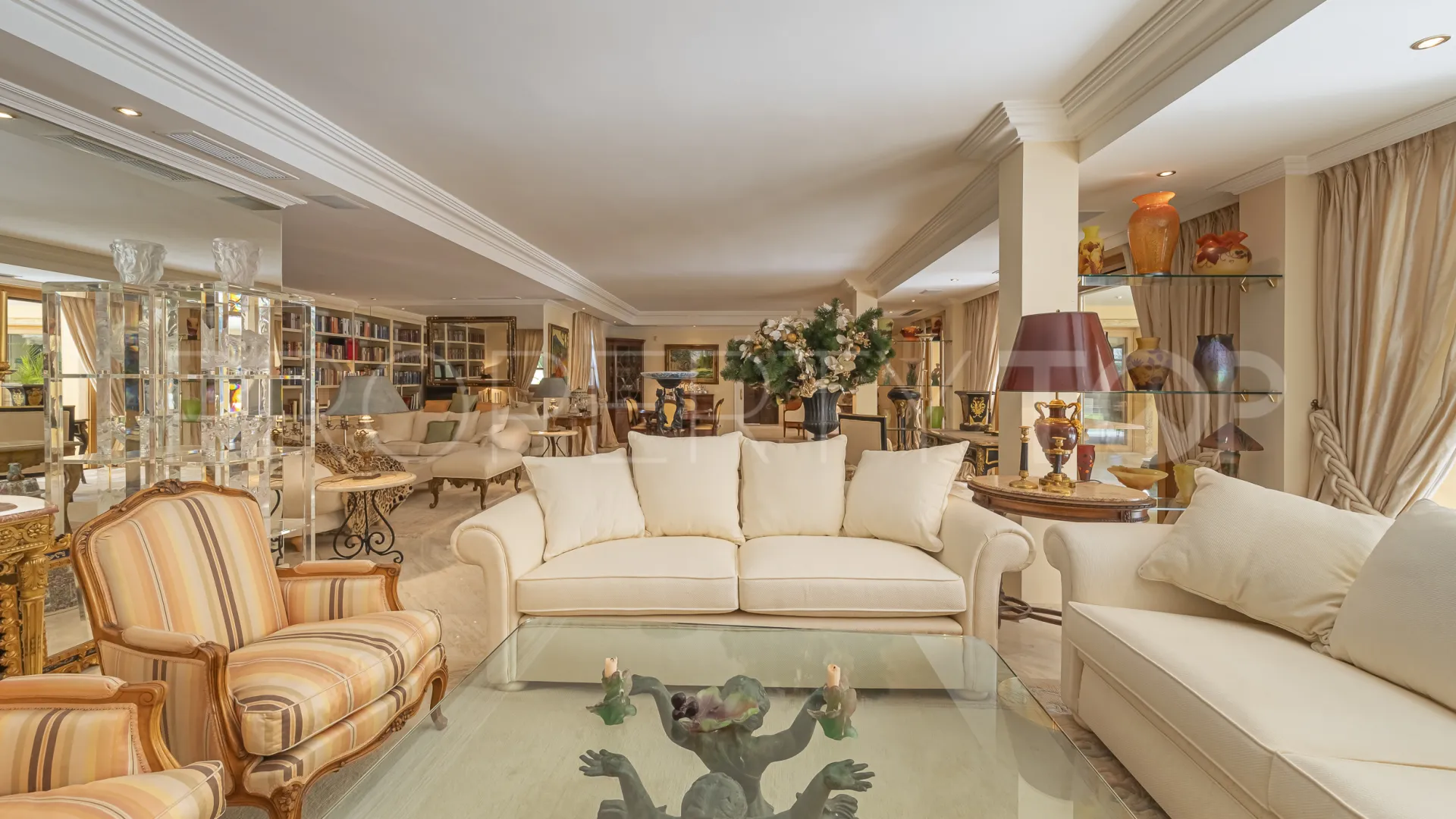 For sale Las Brisas 5 bedrooms villa