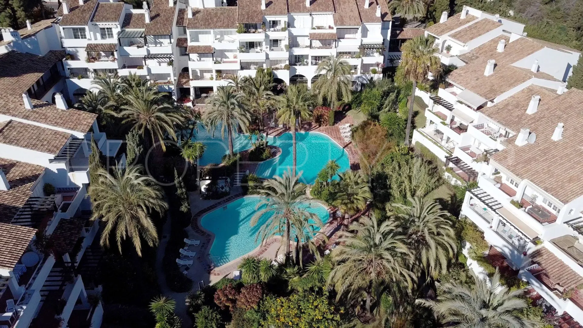 Comprar apartamento planta baja de 2 dormitorios en Puente Romano II