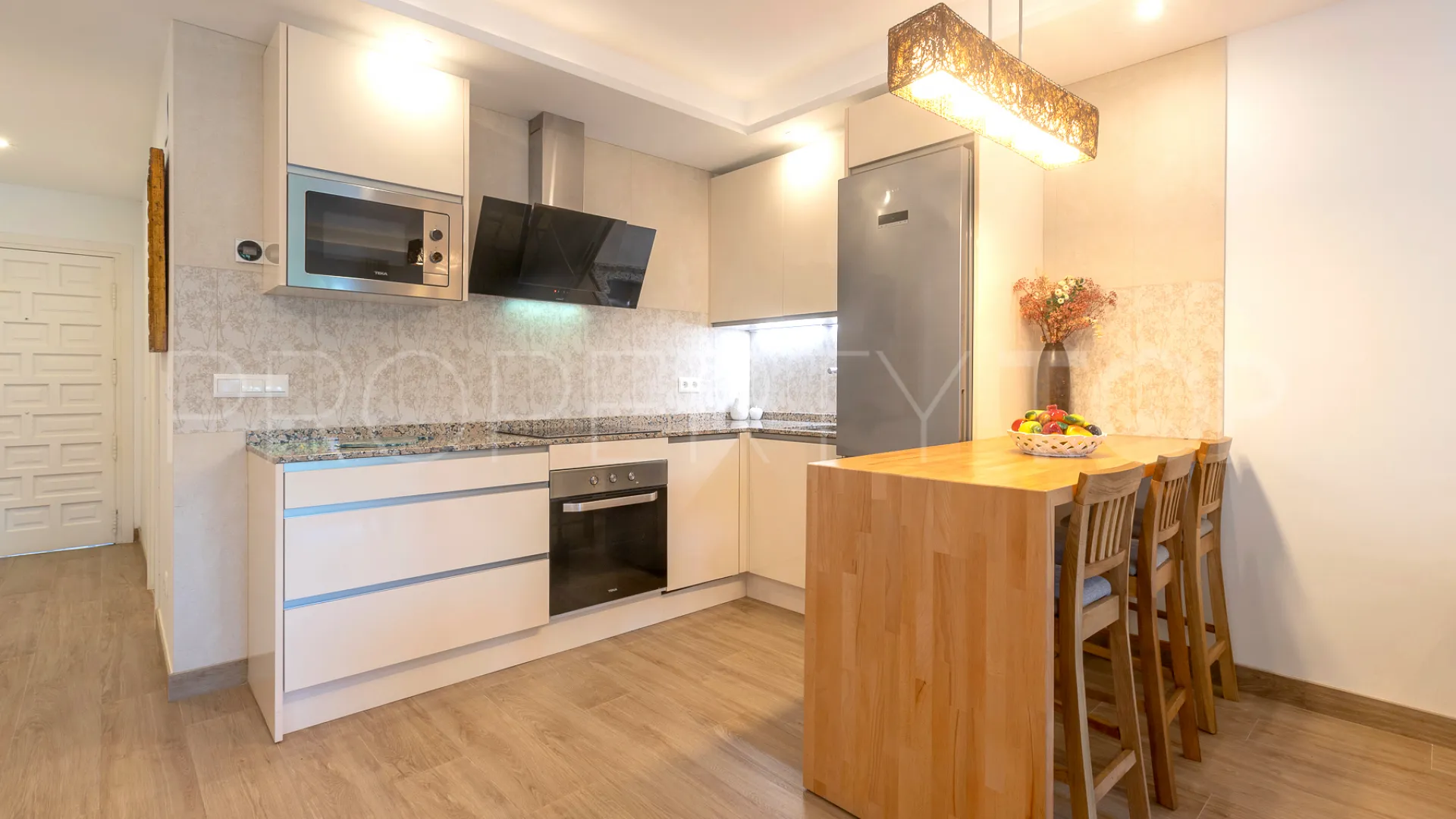 Comprar apartamento planta baja de 2 dormitorios en Puente Romano II