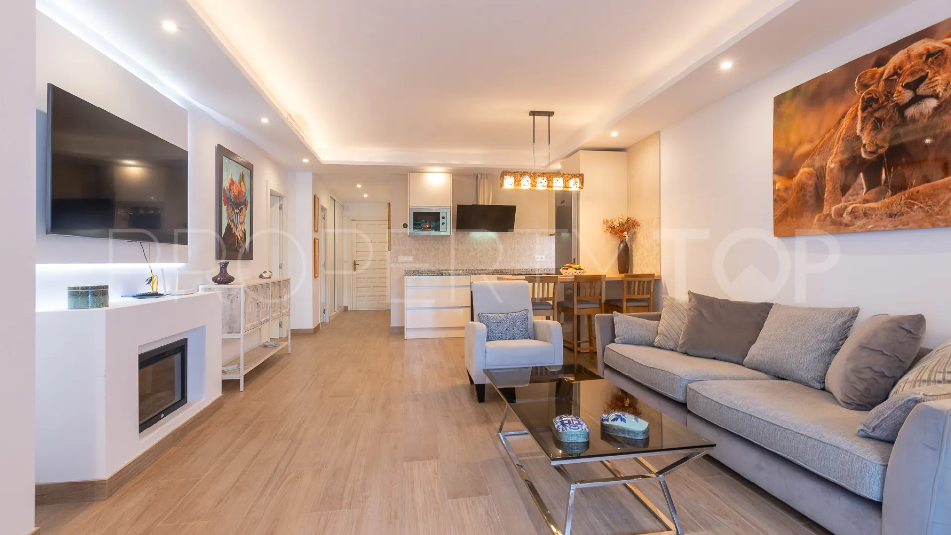 Comprar apartamento planta baja de 2 dormitorios en Puente Romano II