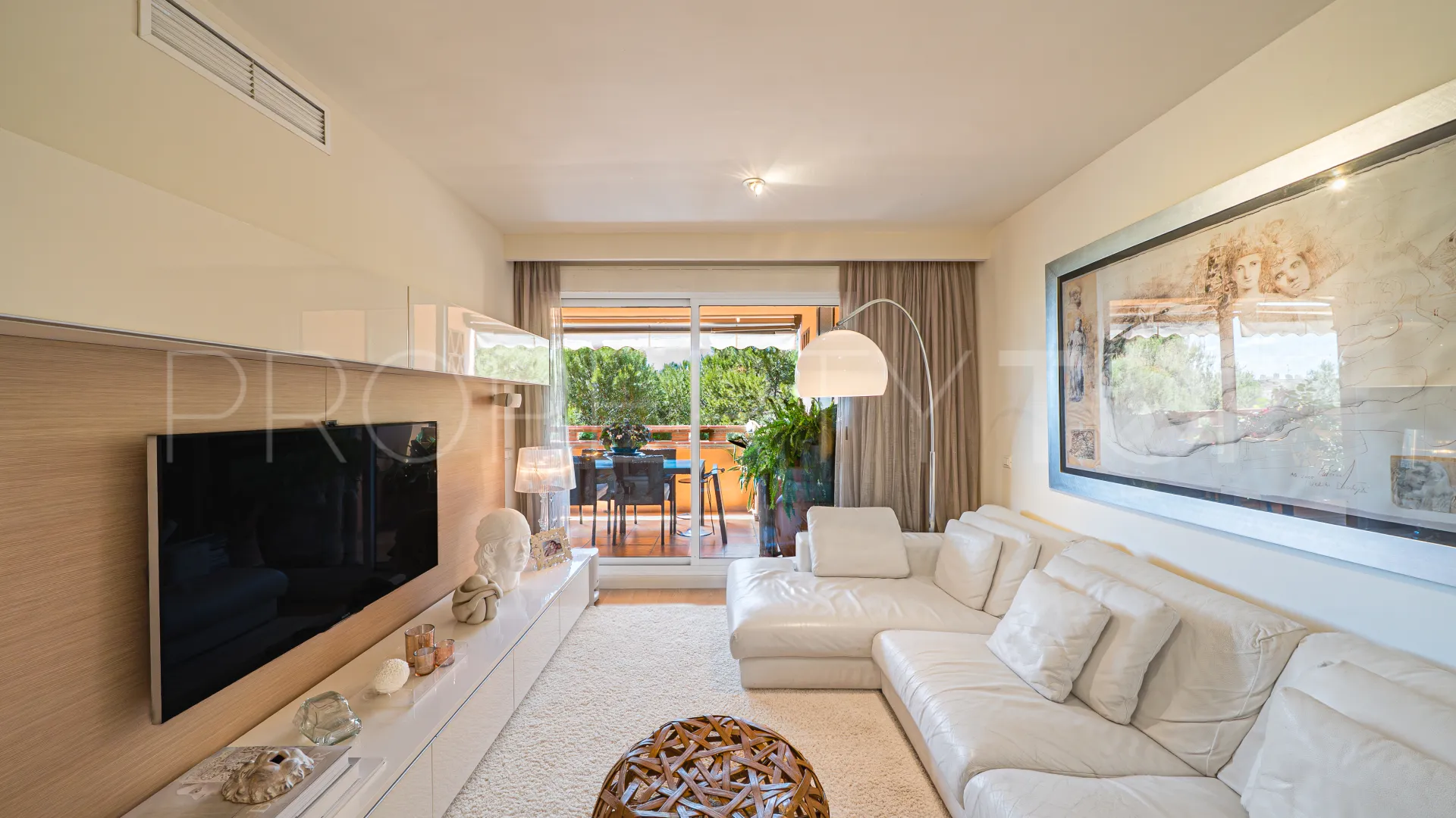 Apartamento en venta en Costa Nagüeles III de 3 dormitorios