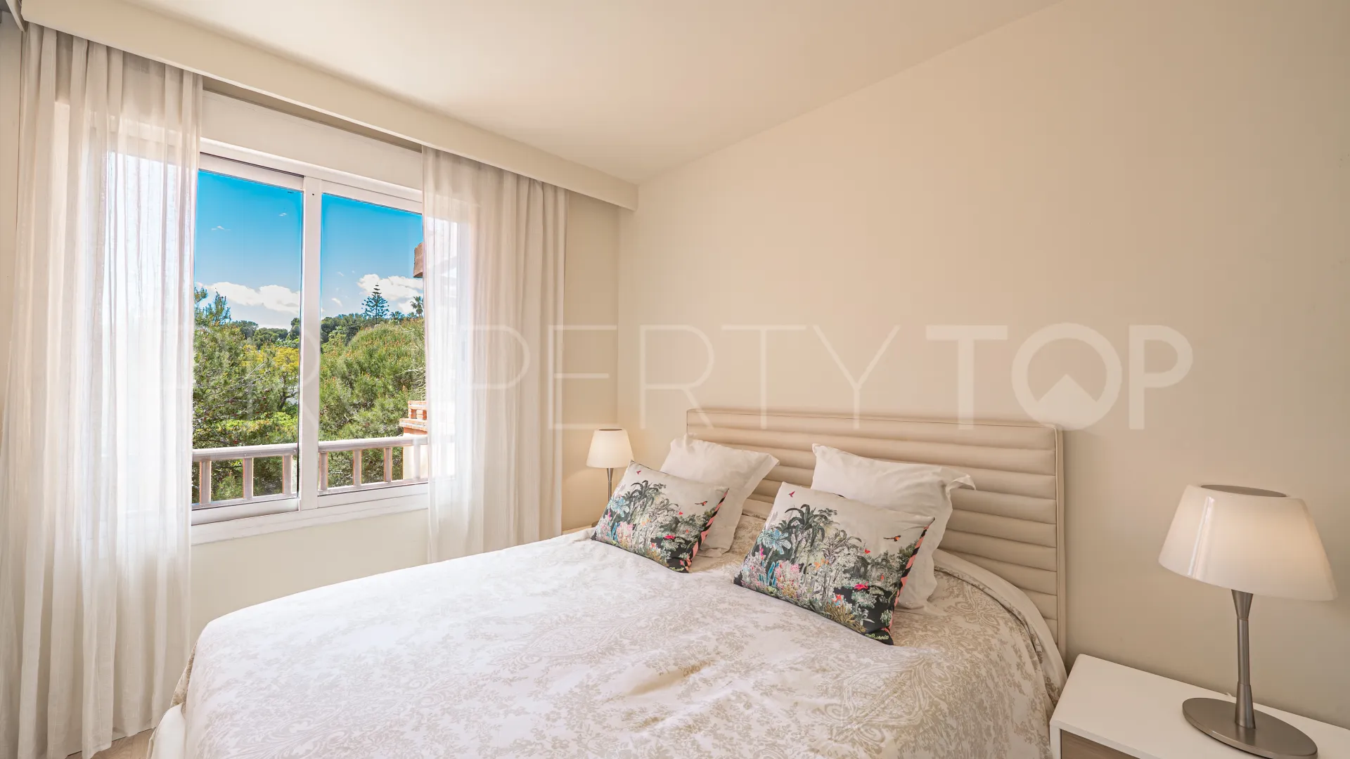 Apartamento en venta en Costa Nagüeles III de 3 dormitorios
