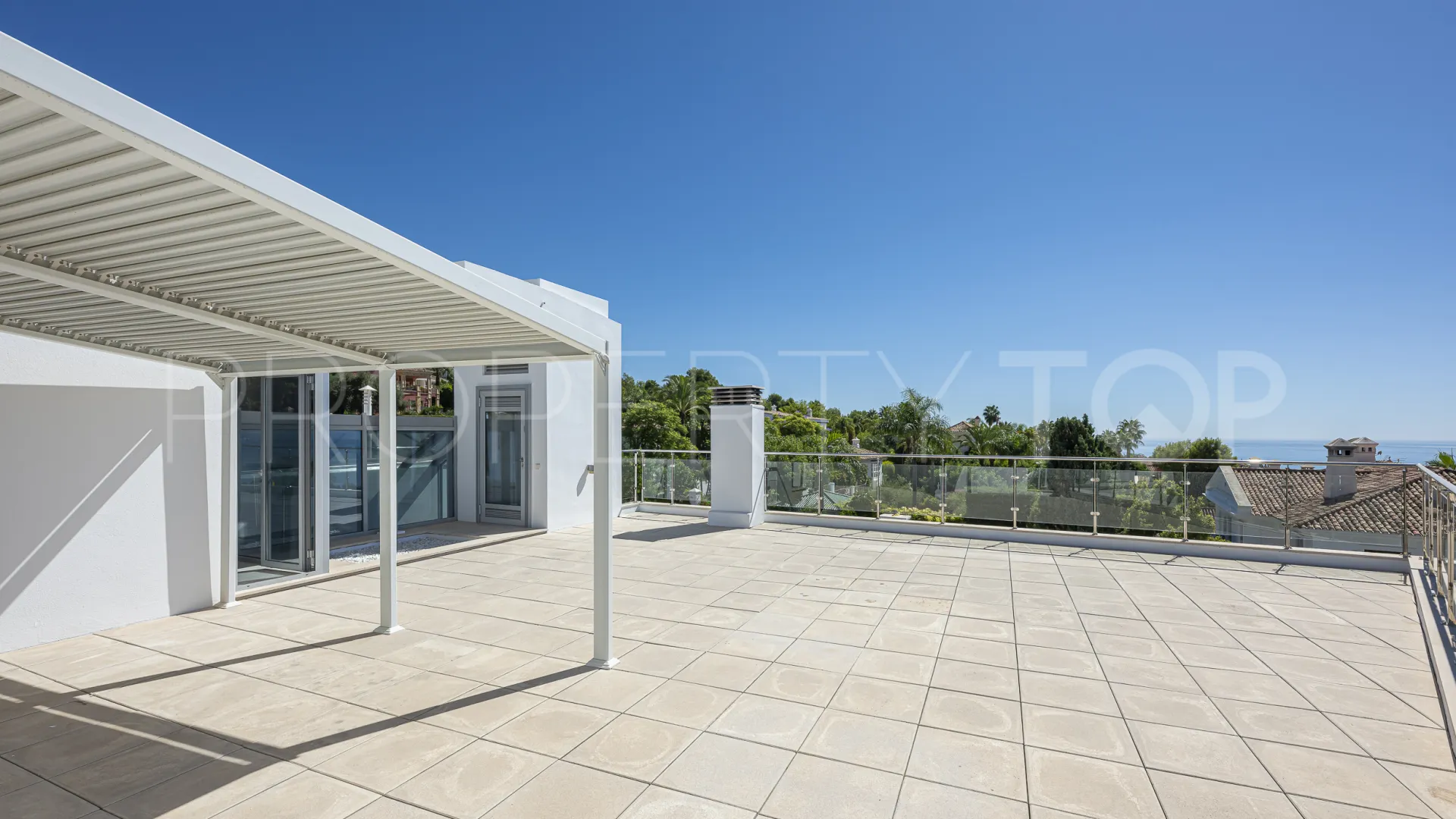 Meisho Hills town house for sale