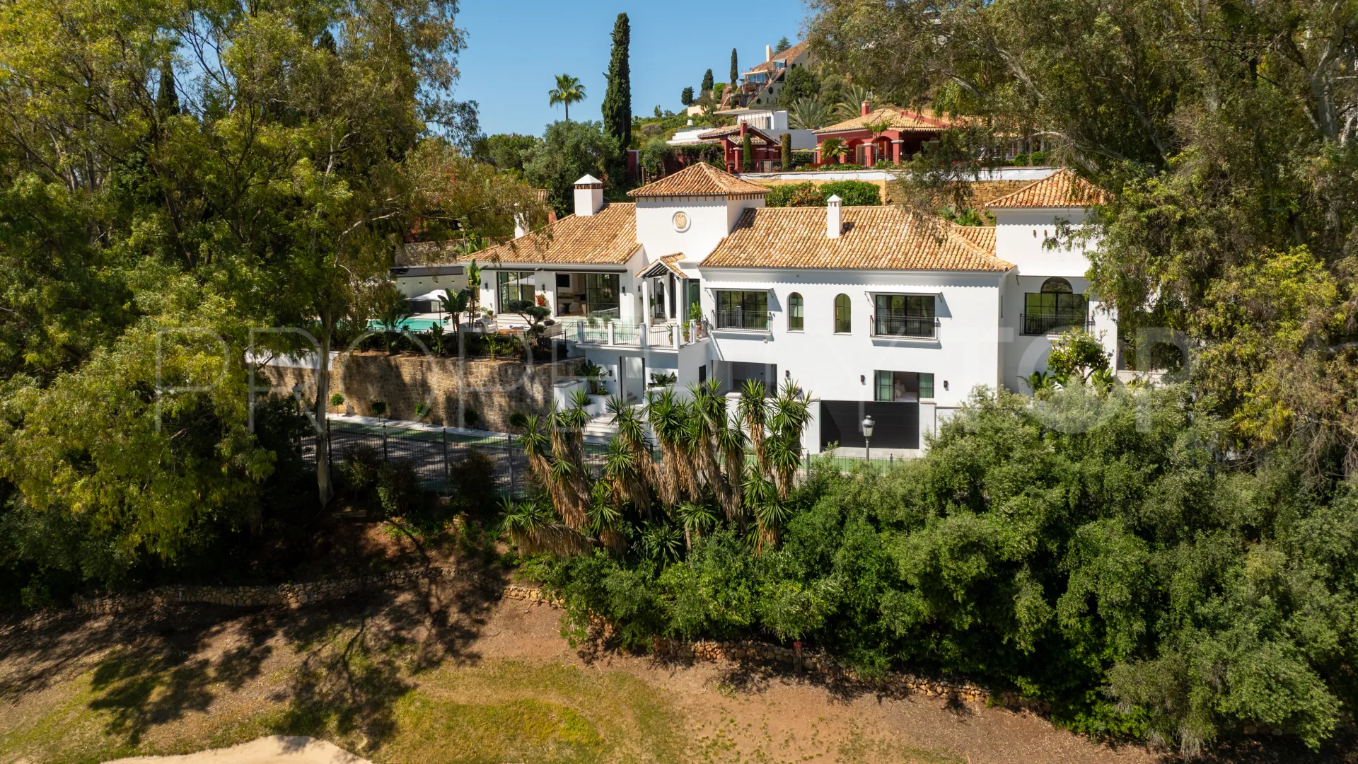 For sale El Herrojo villa with 5 bedrooms