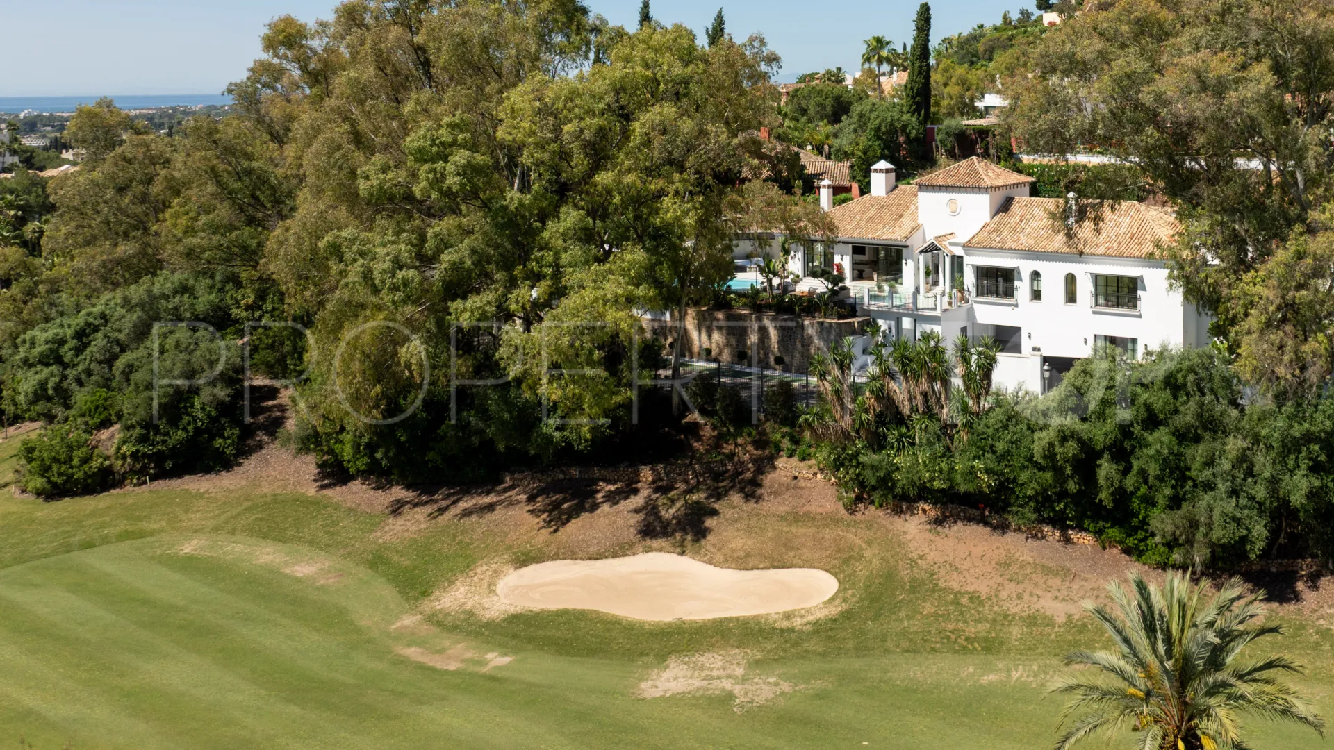 For sale El Herrojo villa with 5 bedrooms