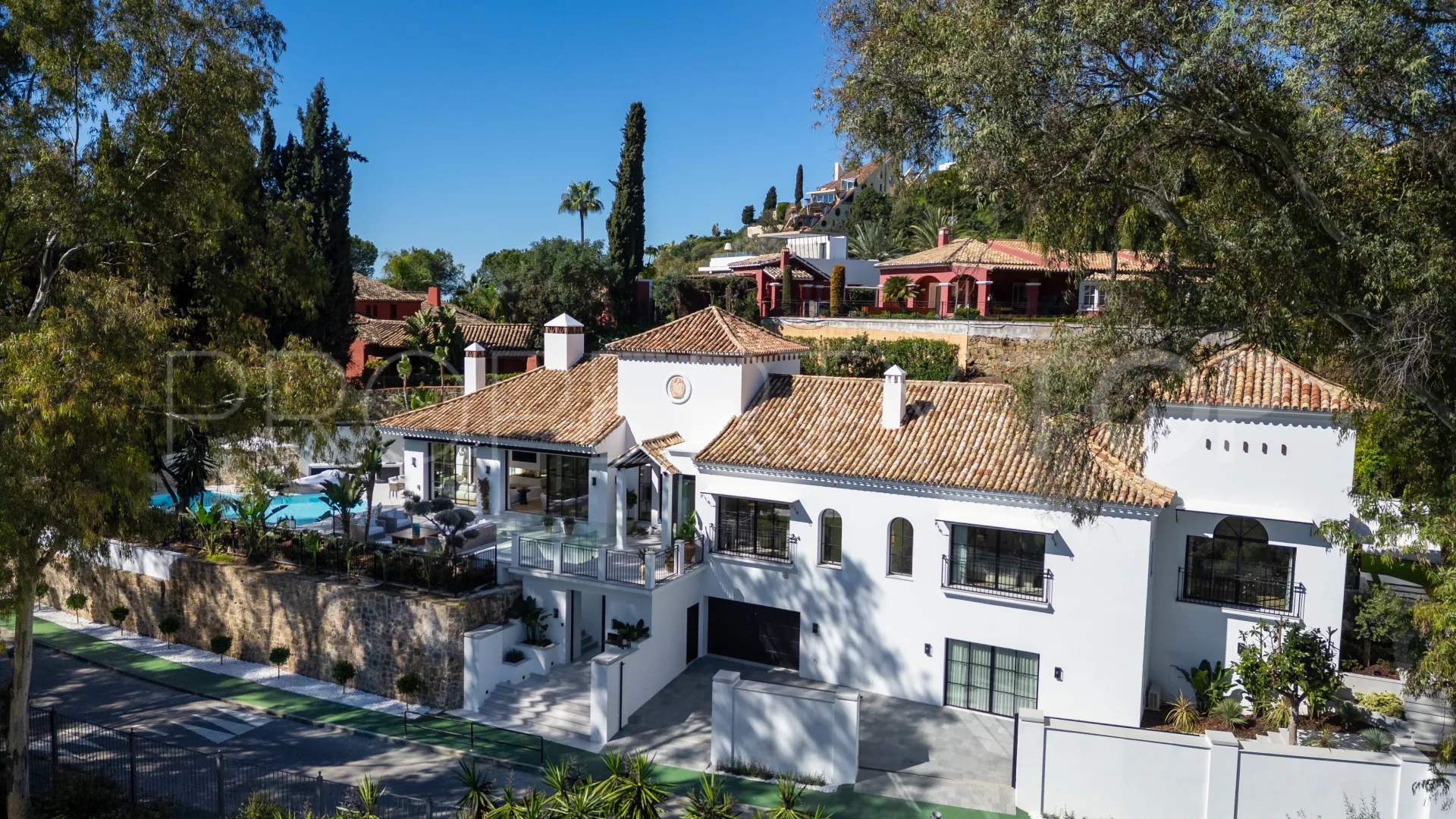 For sale El Herrojo villa with 5 bedrooms