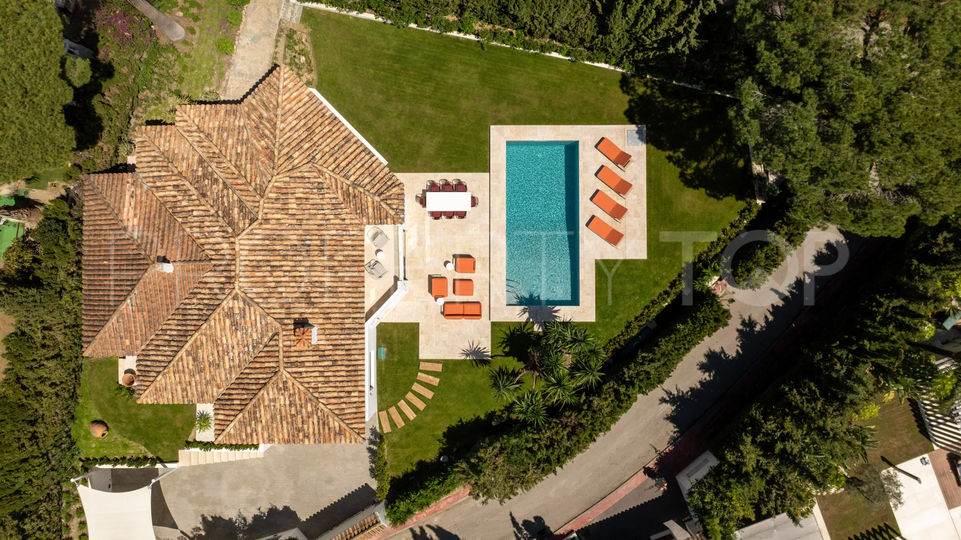 For sale Las Brisas villa