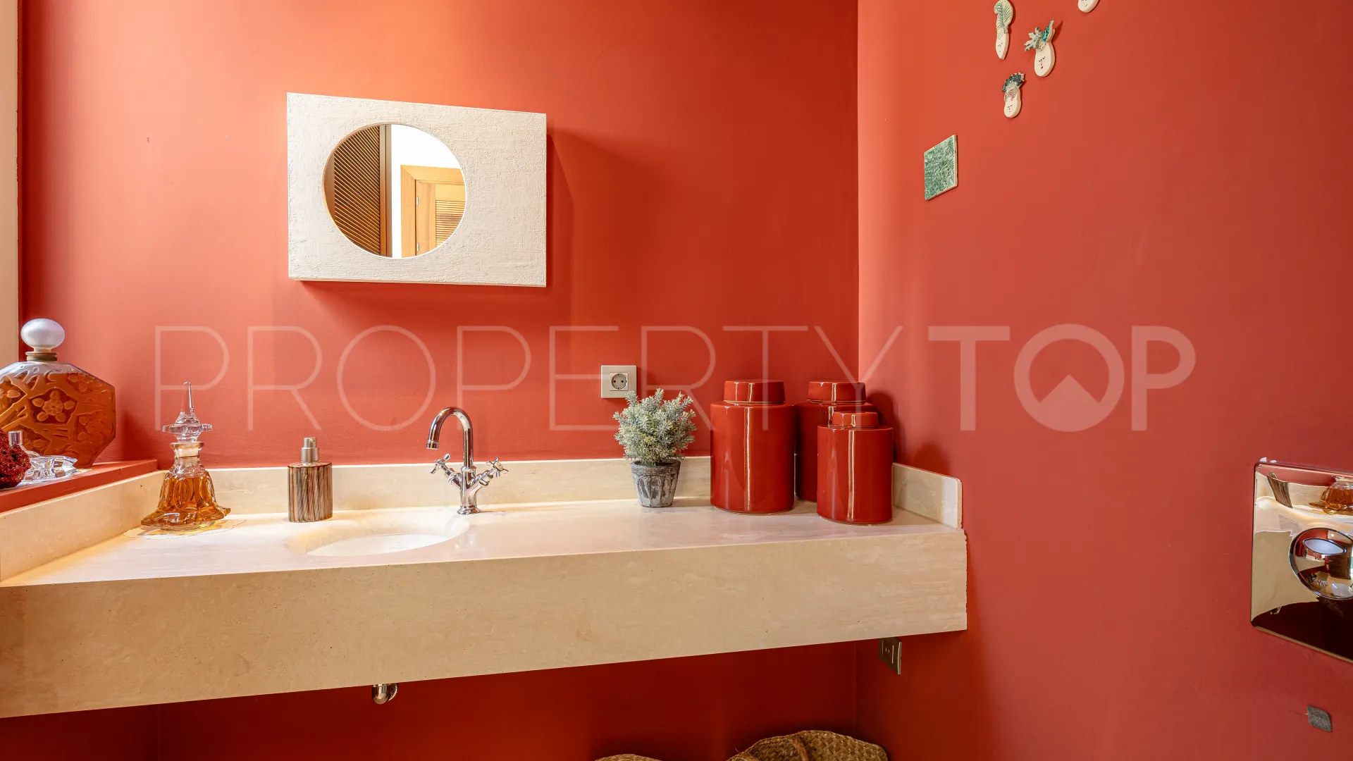 Villa for sale in Finca Cortesin with 4 bedrooms