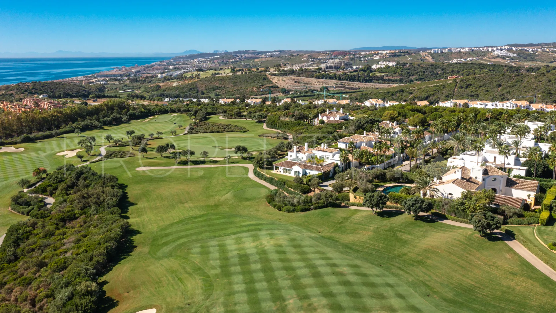 Villa for sale in Finca Cortesin with 4 bedrooms