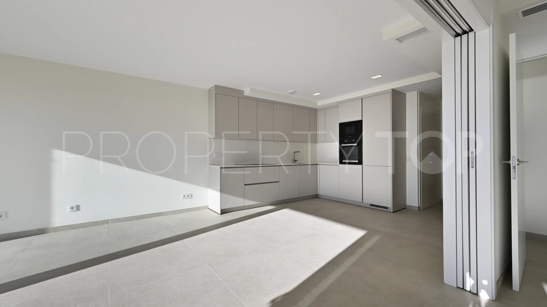 Ground floor apartment for sale in Mijas Costa