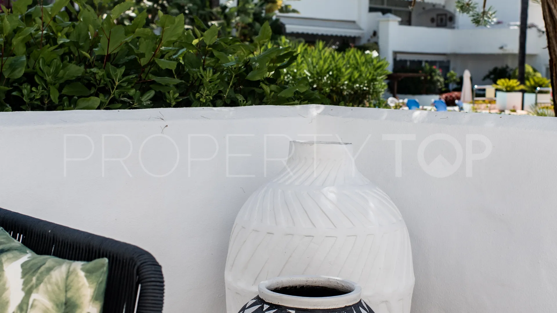 Apartamento planta baja con 3 dormitorios en venta en Alhambra del Mar