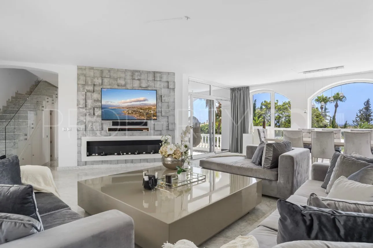 Elviria villa for sale