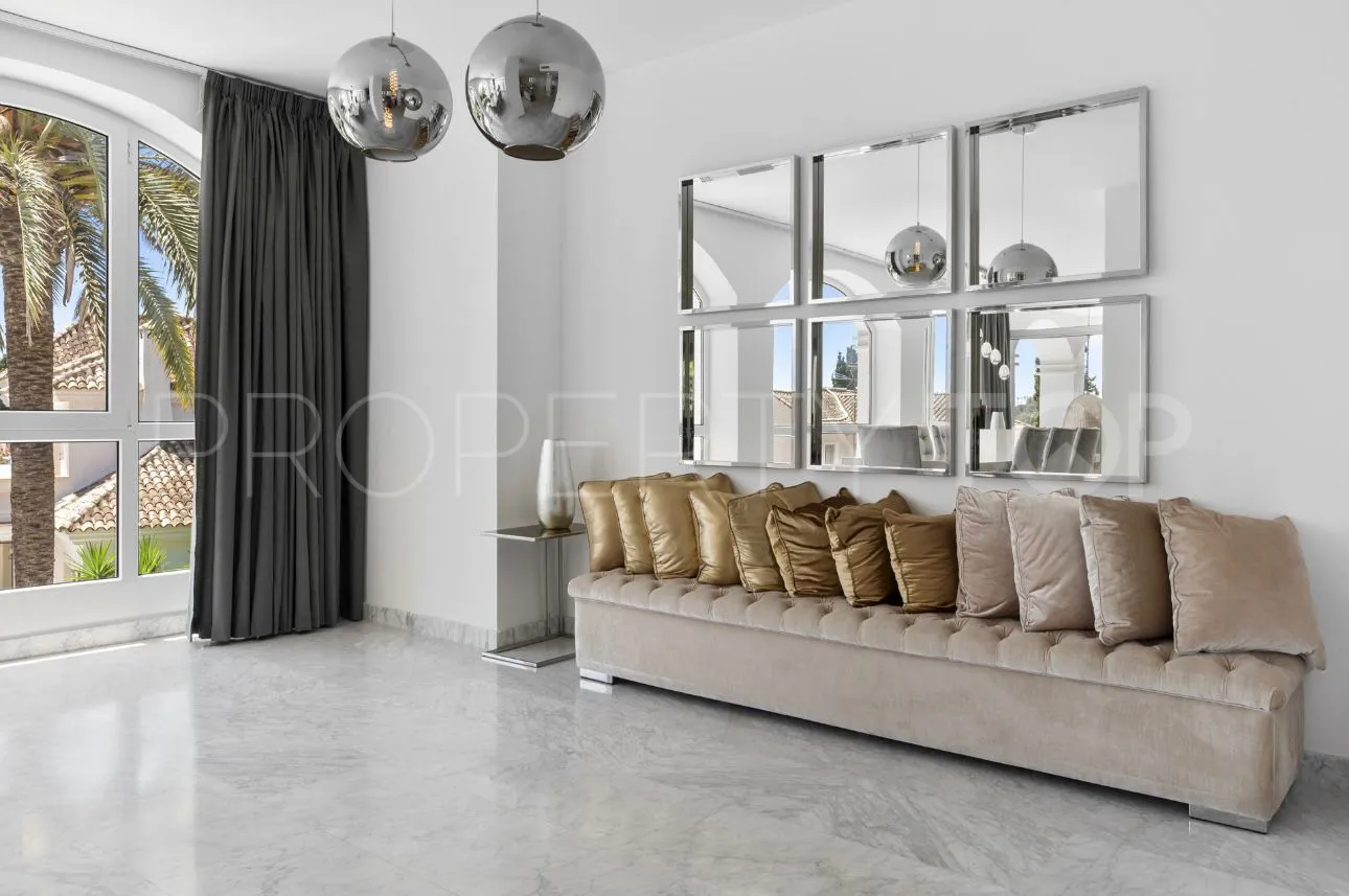 Elviria villa for sale