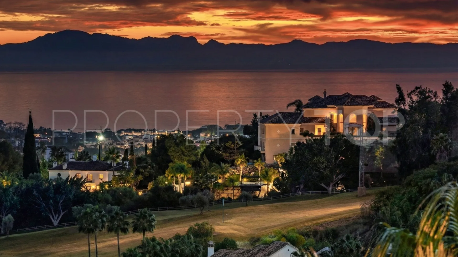 Apartamento a la venta en Los Arqueros con 3 dormitorios