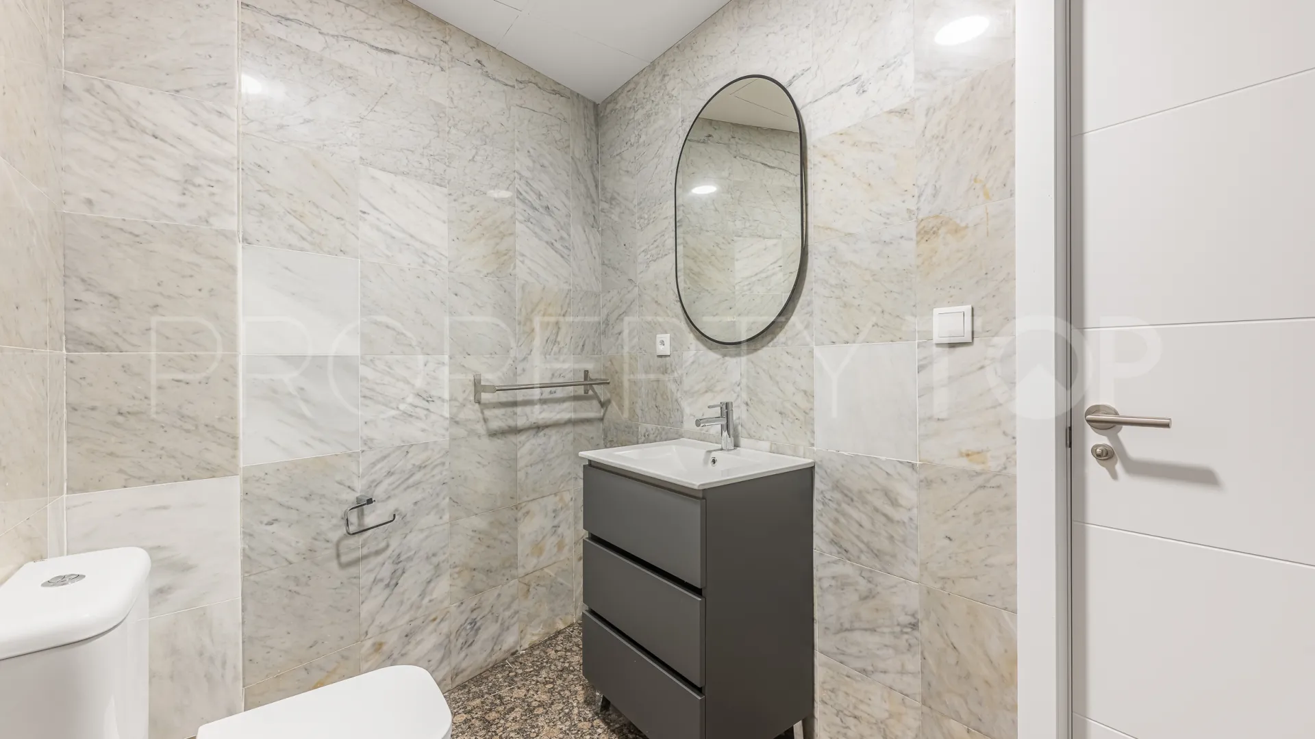 Local comercial en venta en Marbella Centro